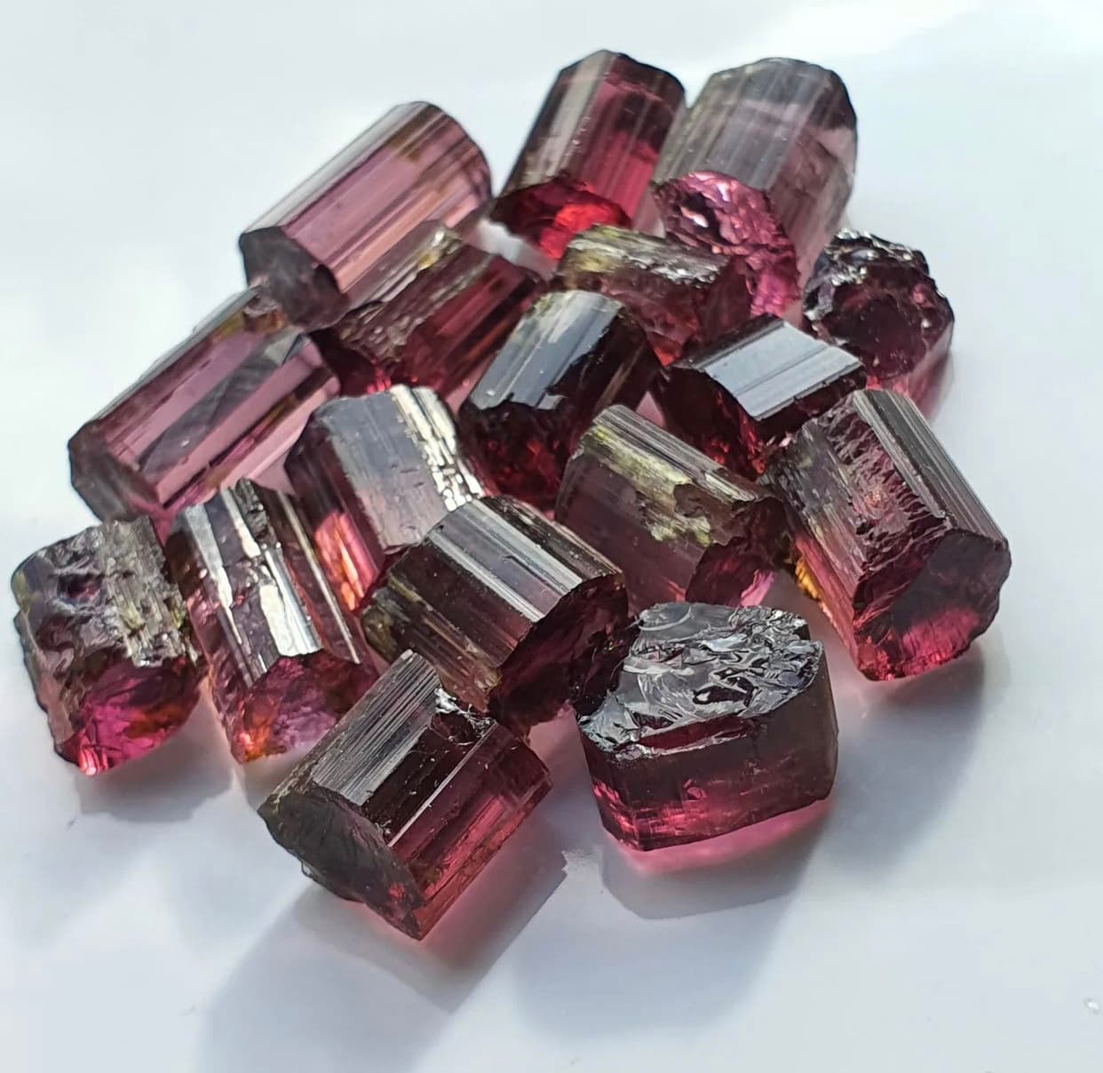 minas gerais, brésil — cristaux prismatiques bruts