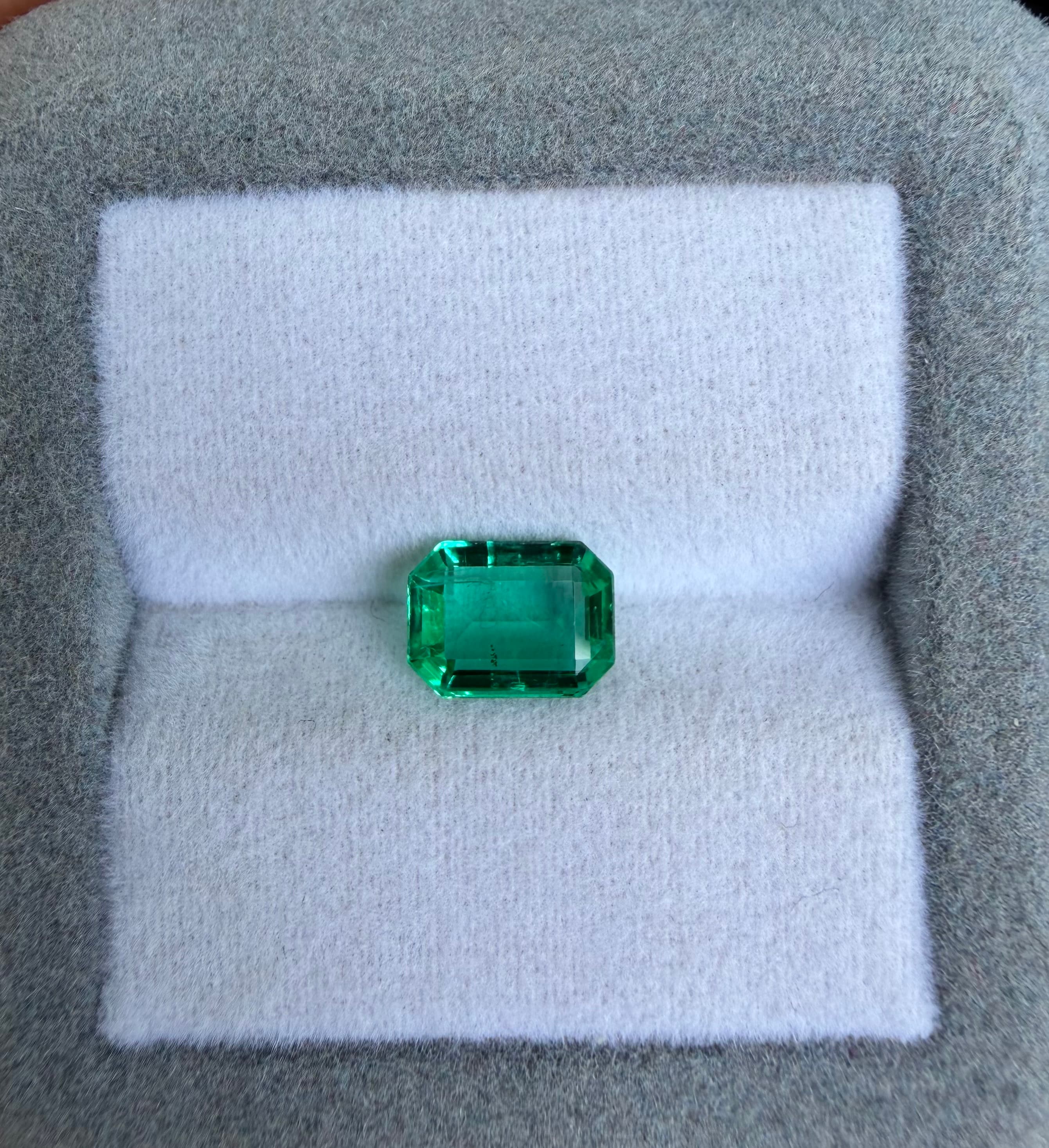 exemple — émeraude de zambie 1,32 ct