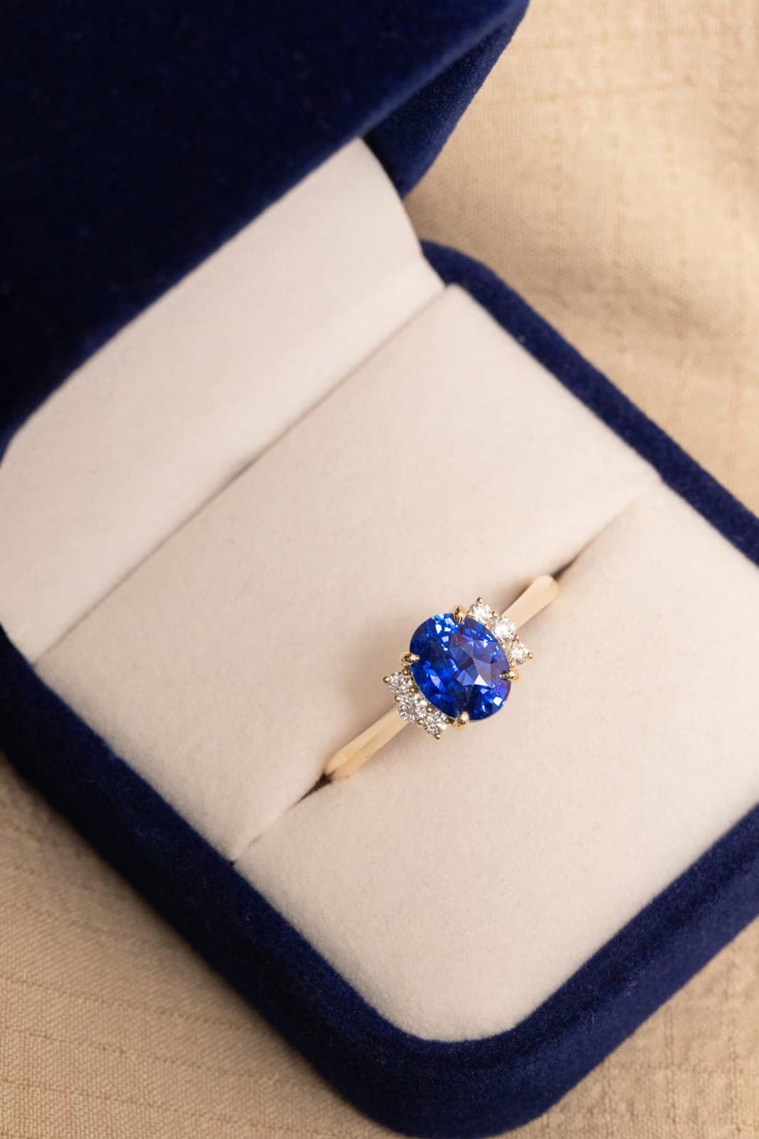 solitaire épaulé de diamants