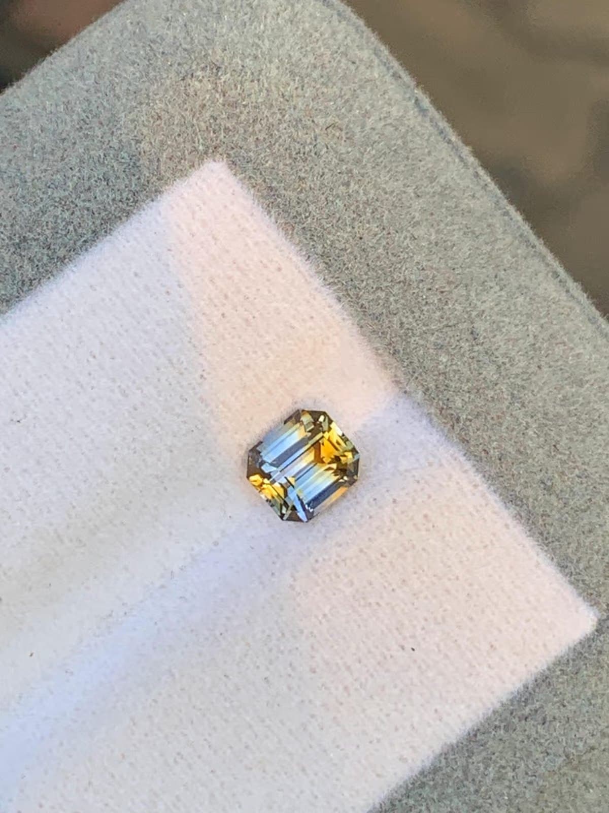 Jaune et bleu — le contraste le plus franc