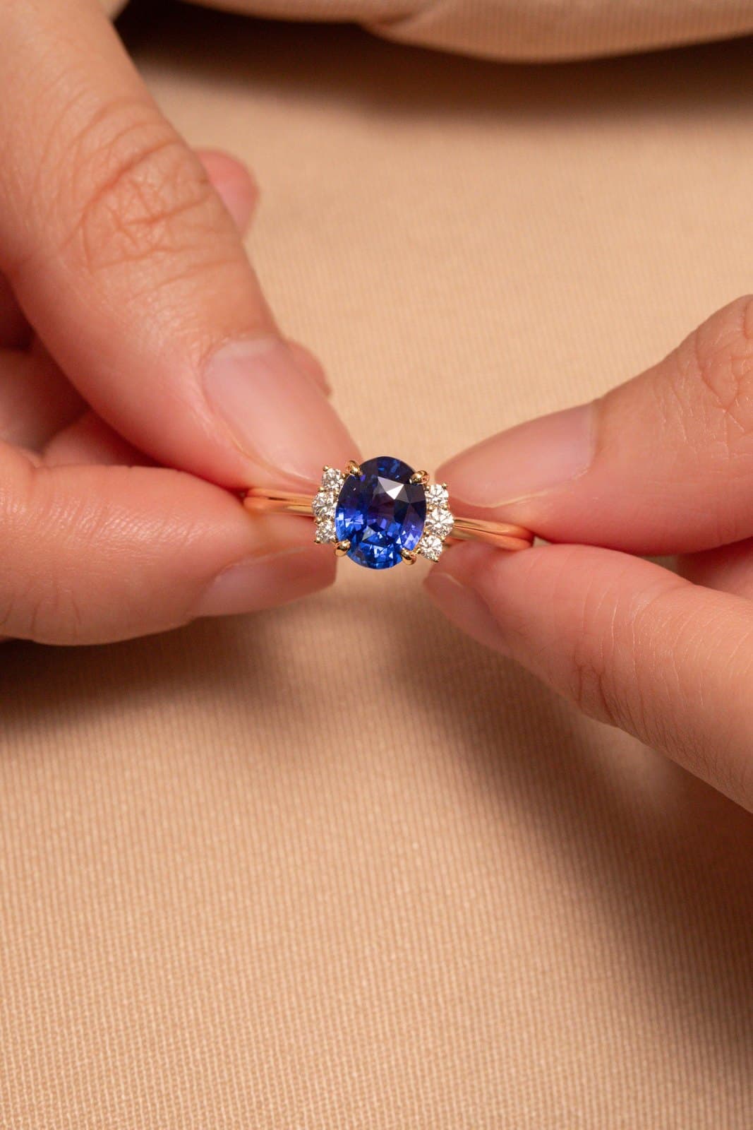 solitaire épaulé de diamants