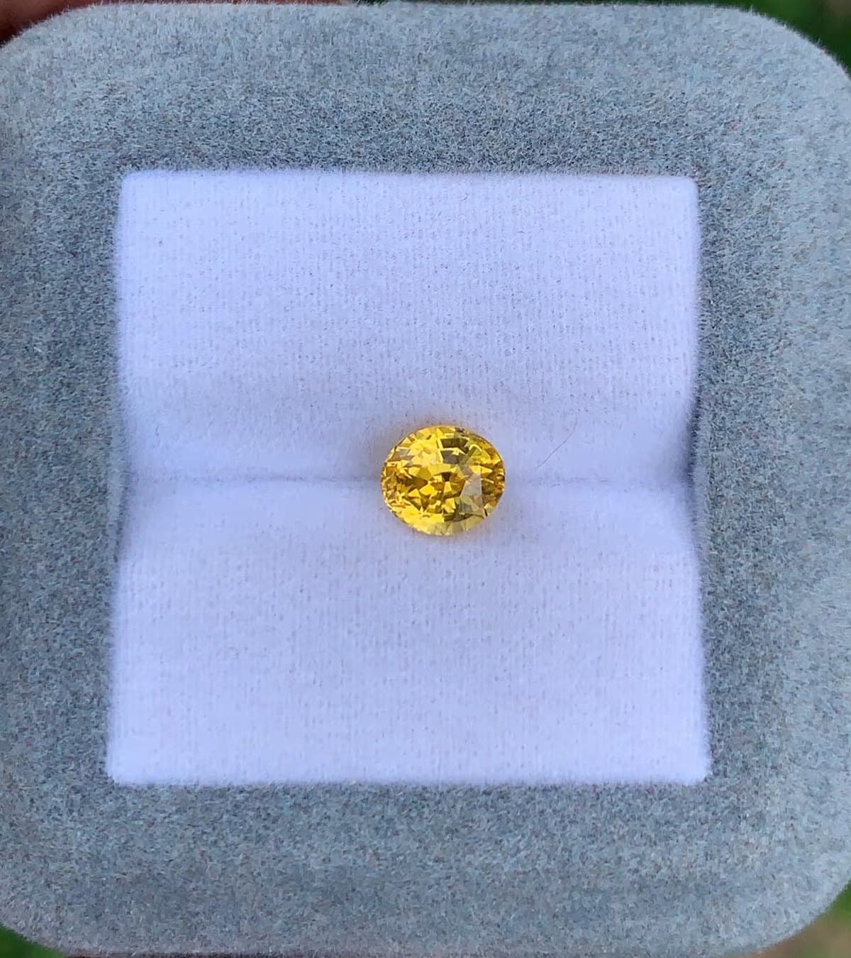 Jaune d'or