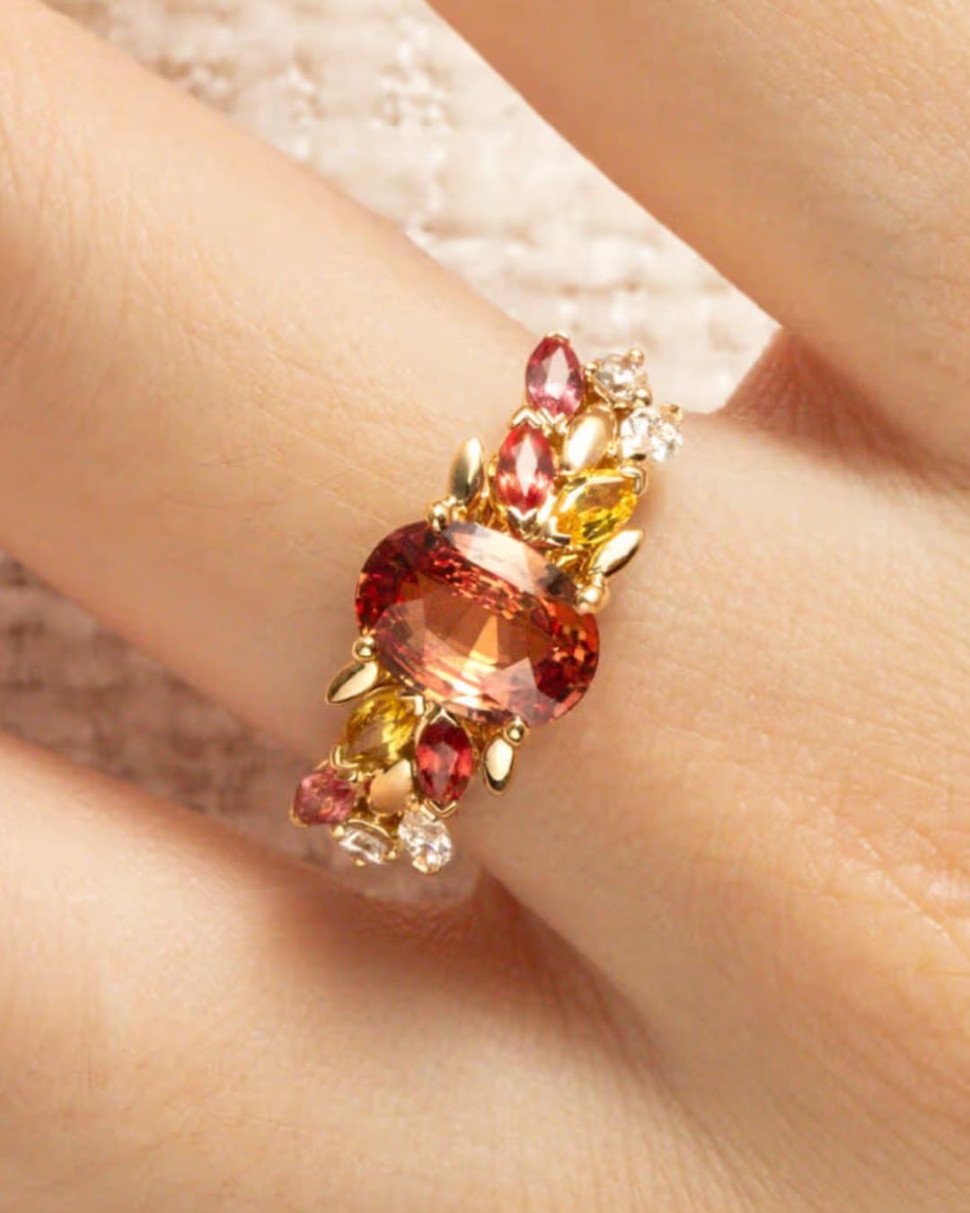 bague florale, saphir entouré de marquises