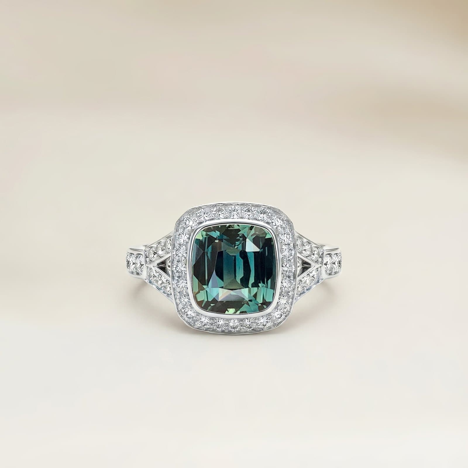 réalisation — saphir teal, 1,72 ct