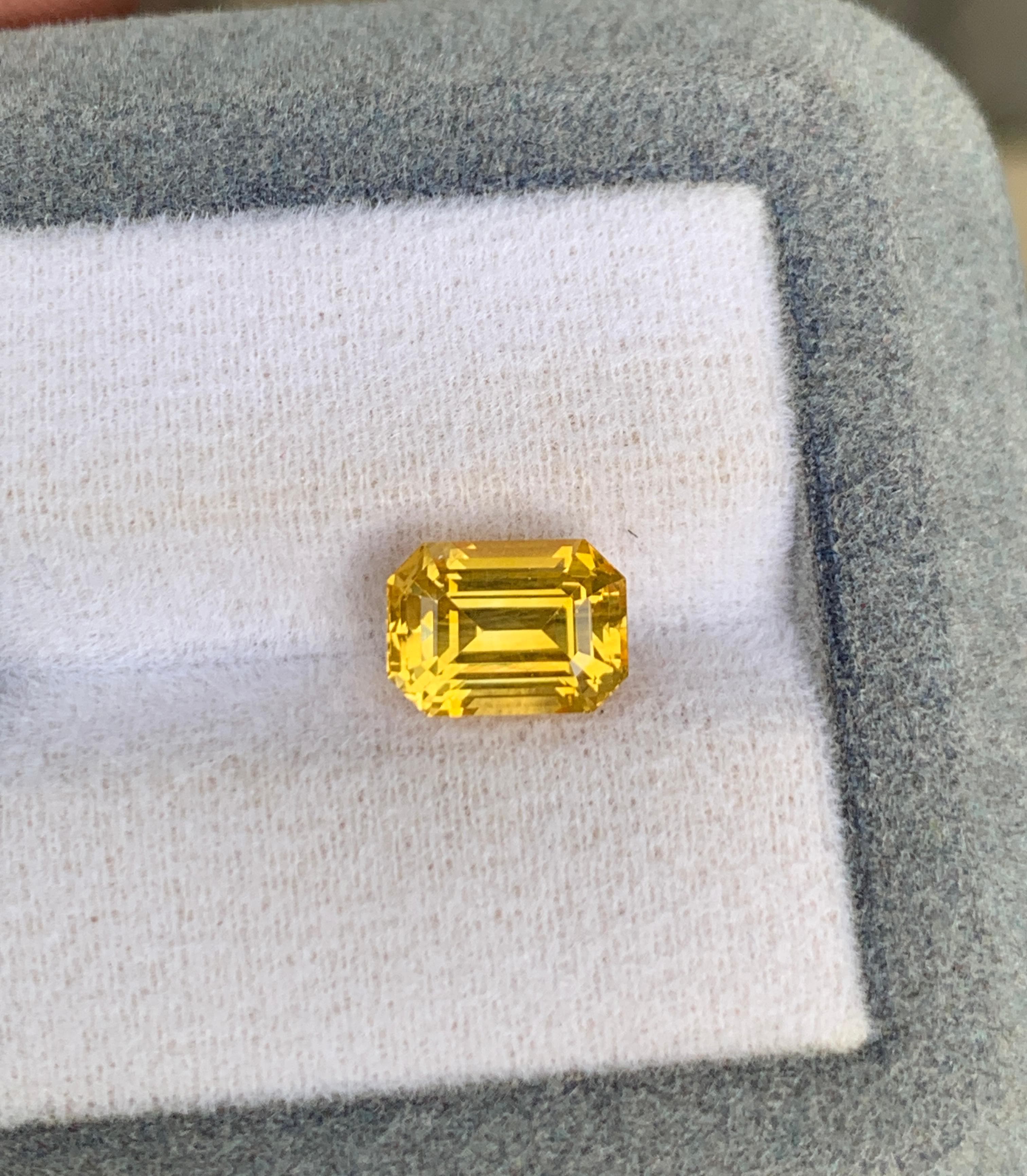 exemple — saphir jaune 3,2 ct