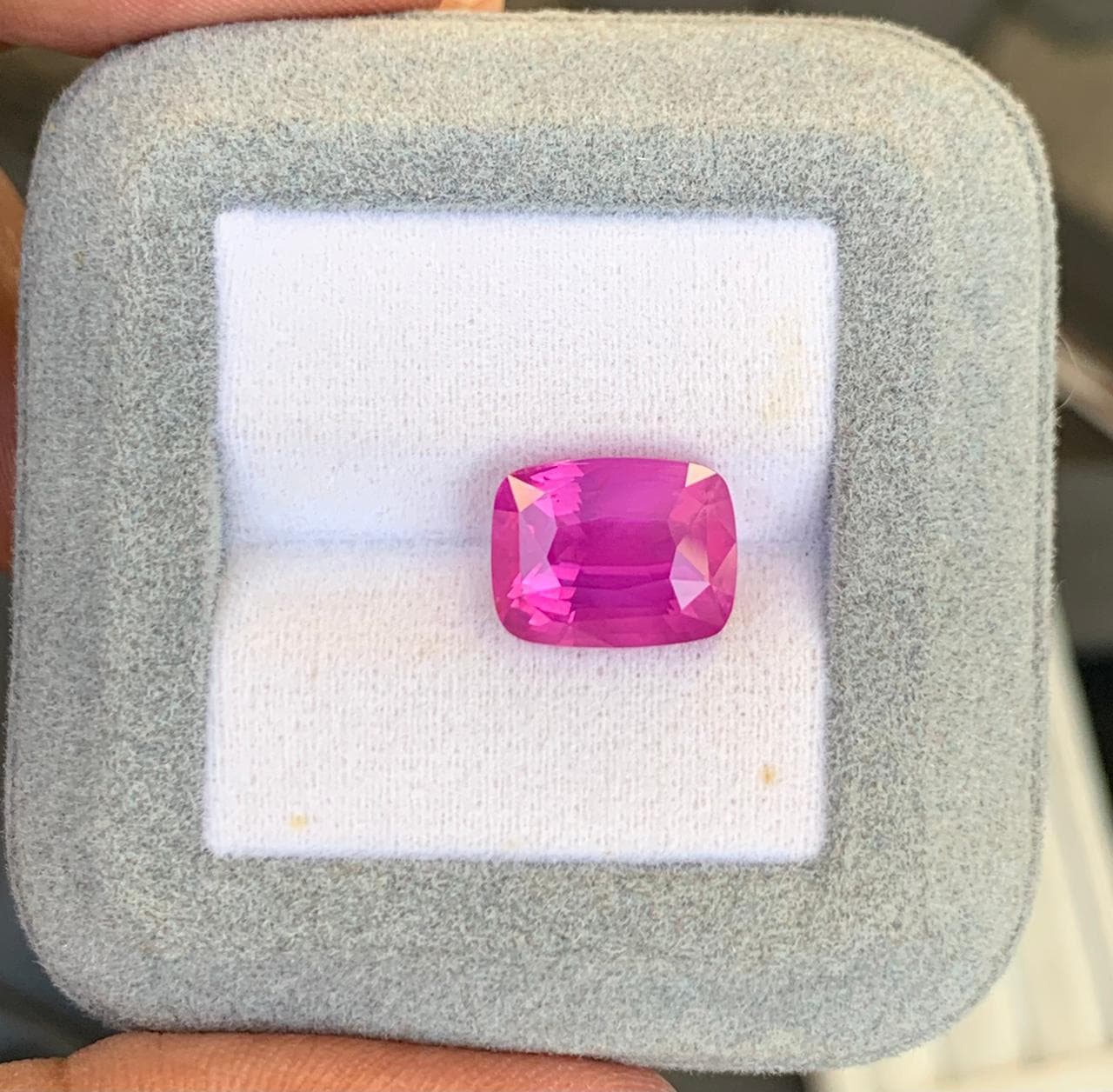 exemple — saphir 8,06 ct