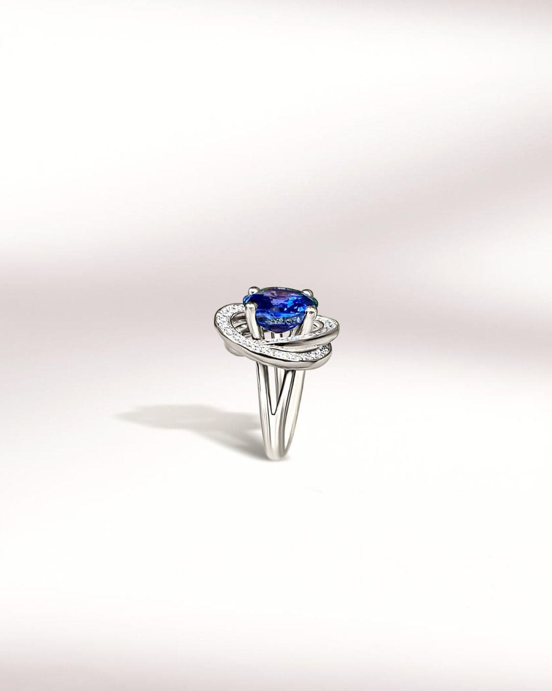 Bague d'anniversaire de mariage avec saphir bleu
