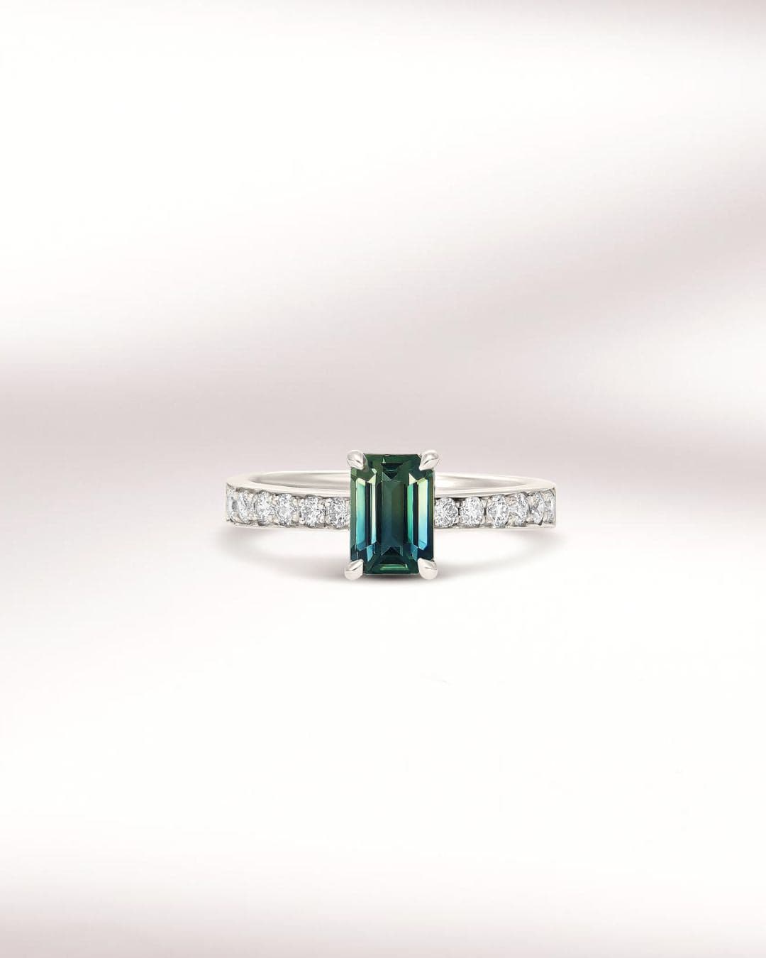 Bague de fiançailles avec saphir Teal