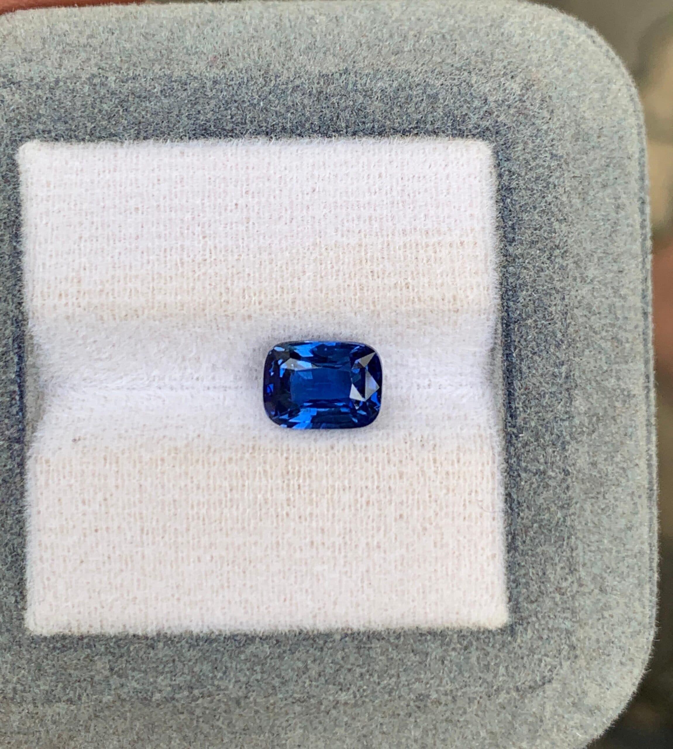 Saphir Bleu Coussin de 2,50ct — Sri Lanka