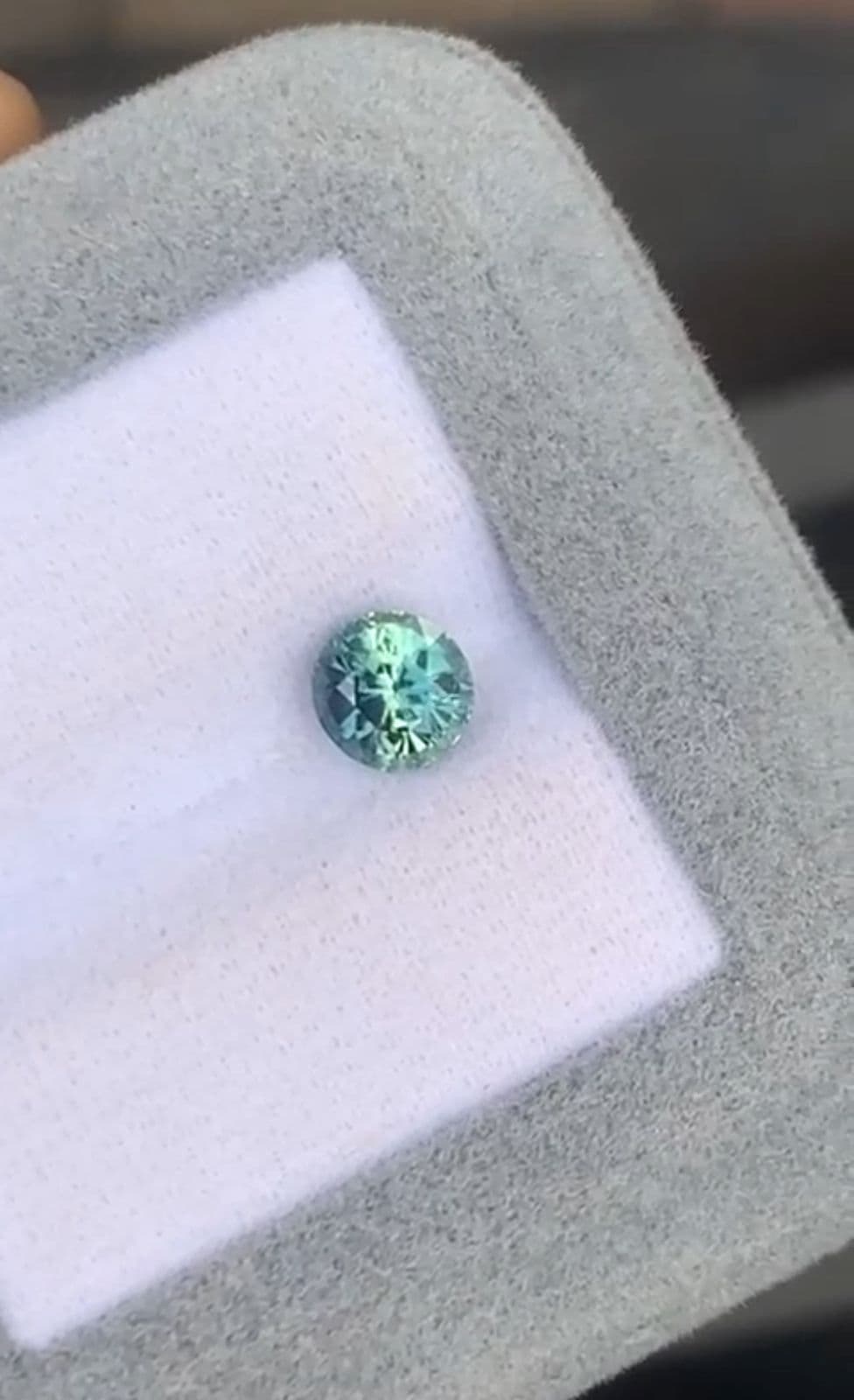 Teal-Saphir Rund 1,59 ct — Madagaskar