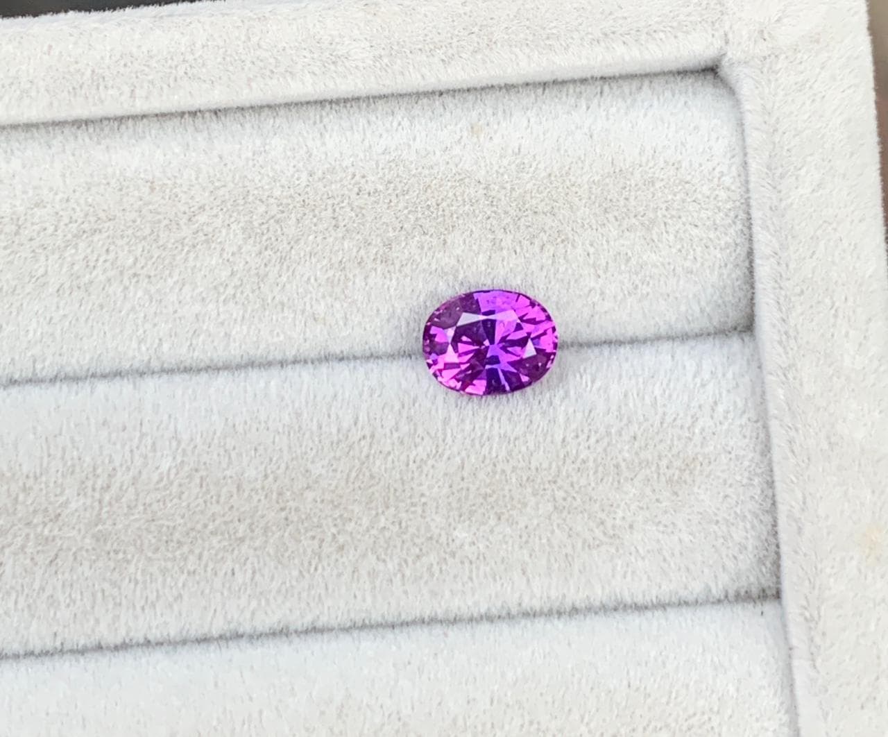 Saphir Violet Ovale de 1,15ct
