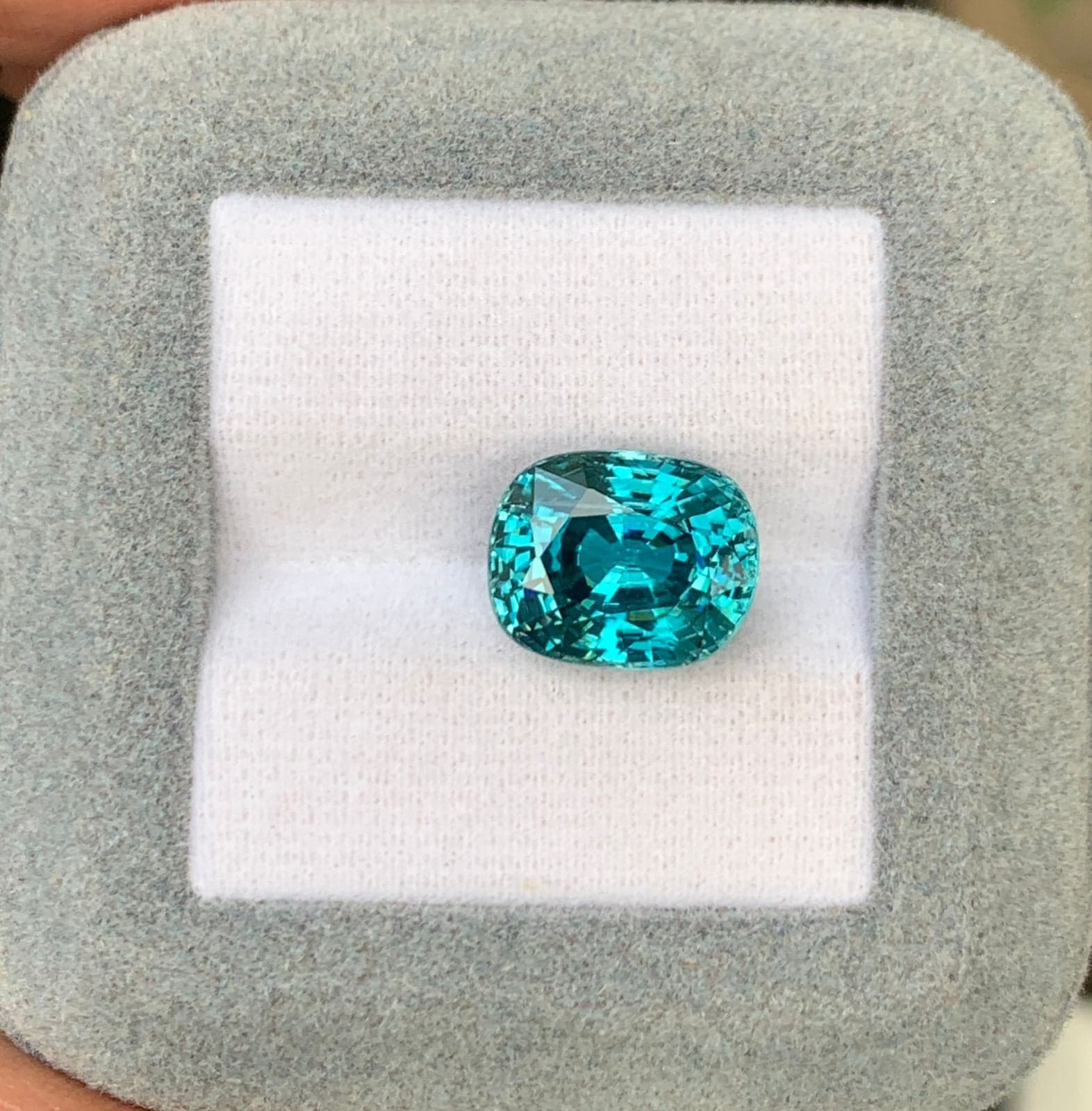Pierre Fine Coussin de 9,85ct