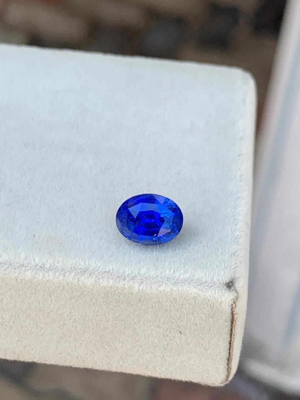 Zaffiro Blu Ovale da 3,07ct — Sri Lanka