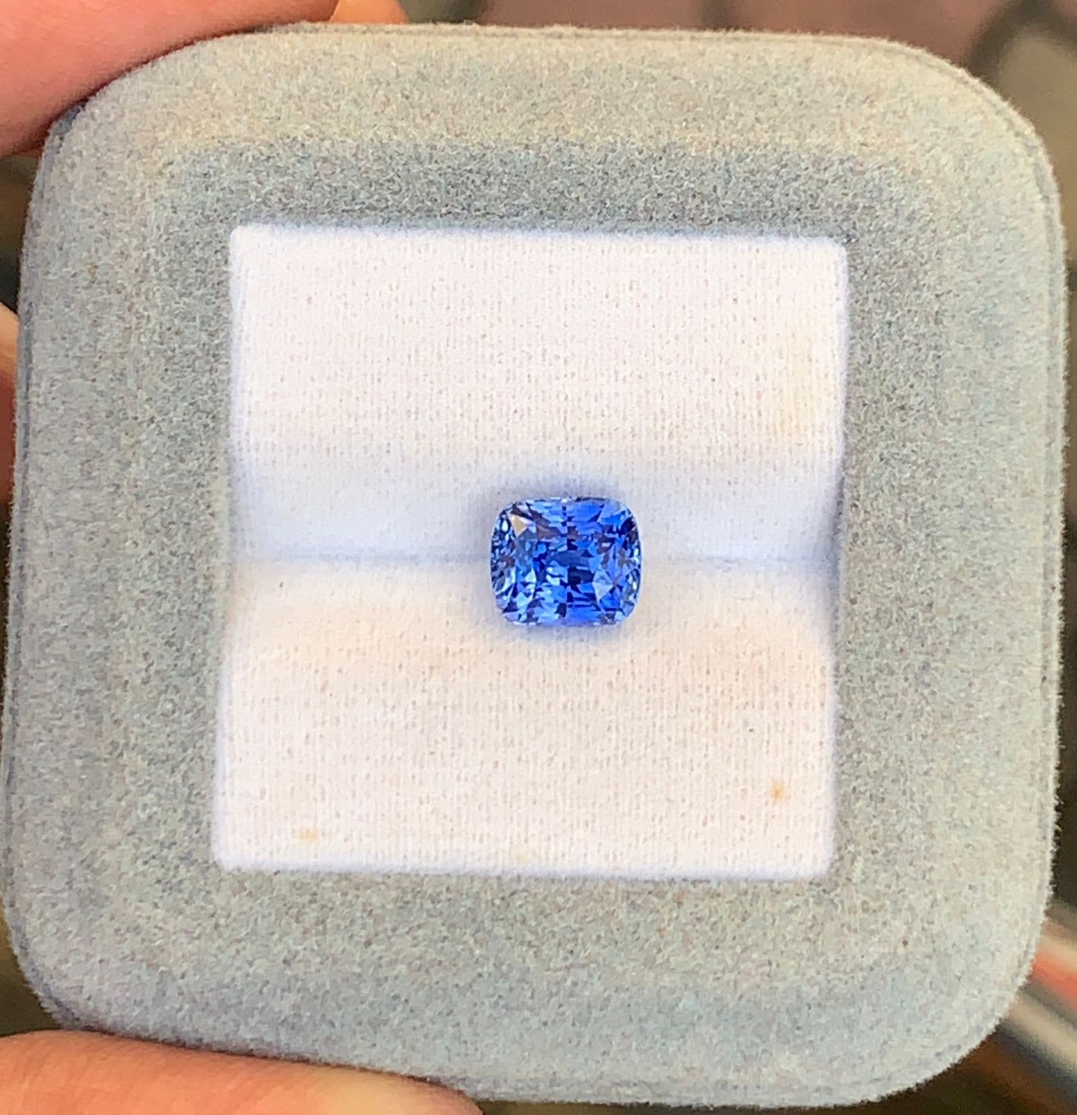 Blauer Saphir Kissenschliff 2,75 ct — Sri Lanka, Unerhitzt