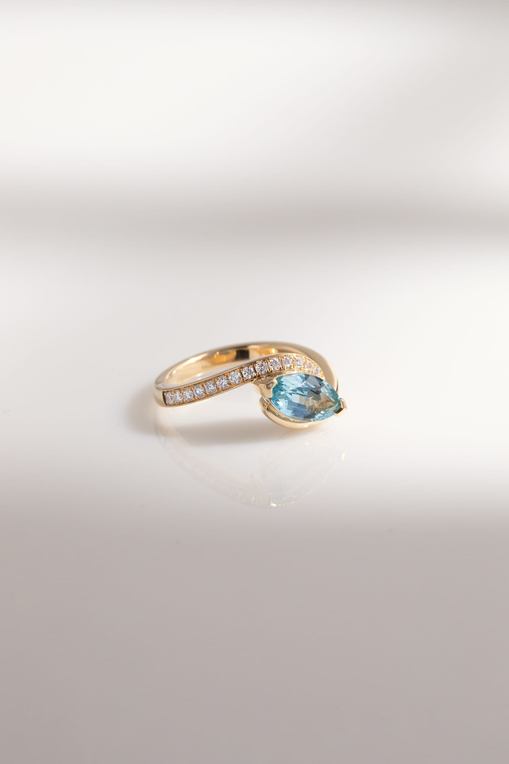 bague fiancailles aiguemarine et diamants
