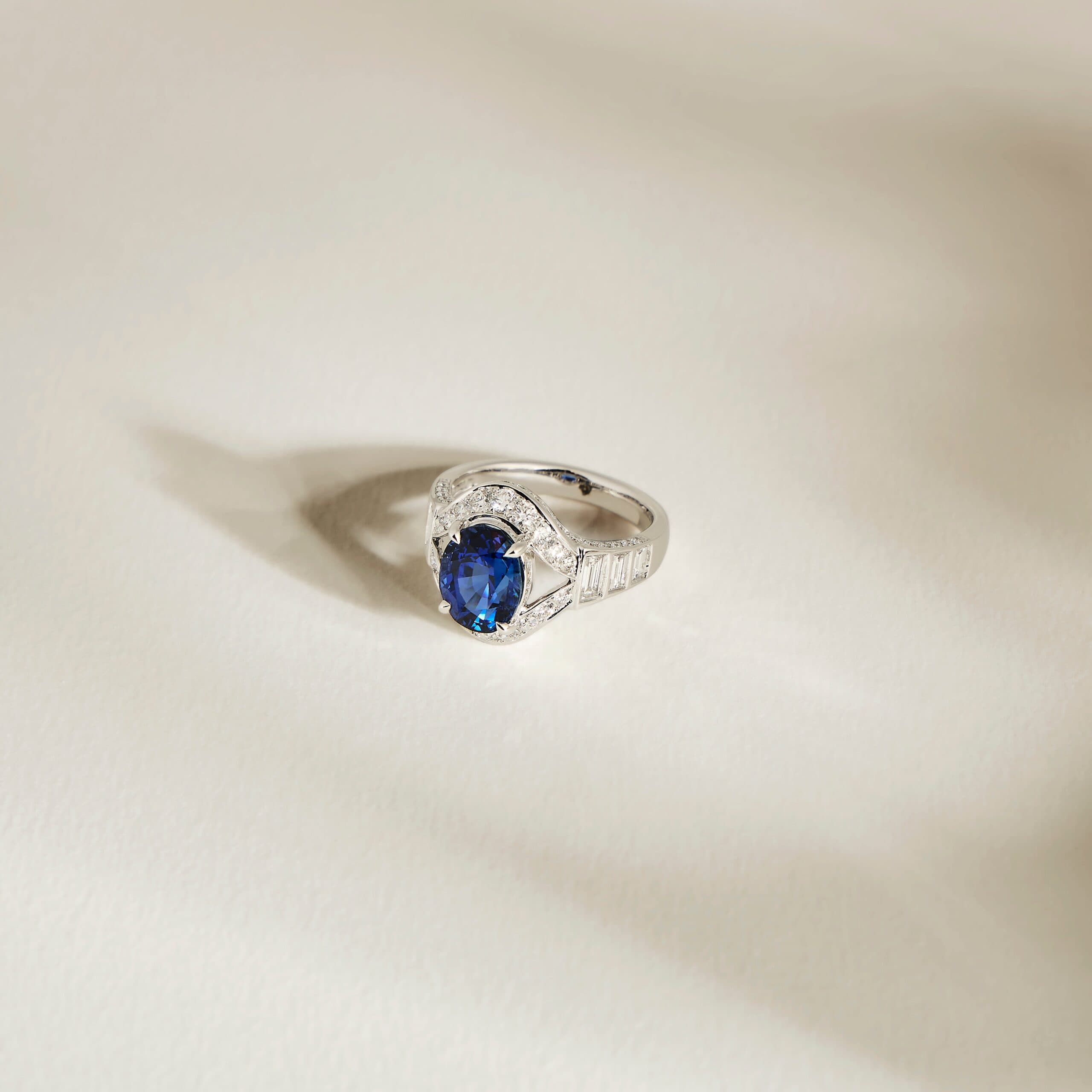 bague mariage saphir bleu