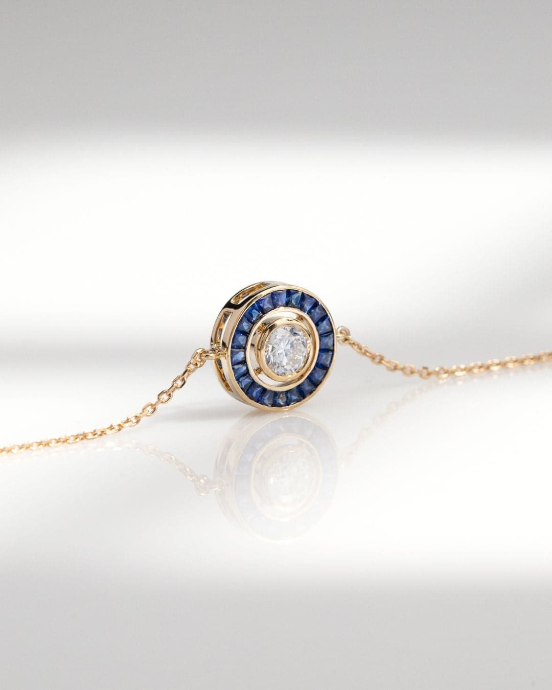 bracelet diamant et saphirs bleus