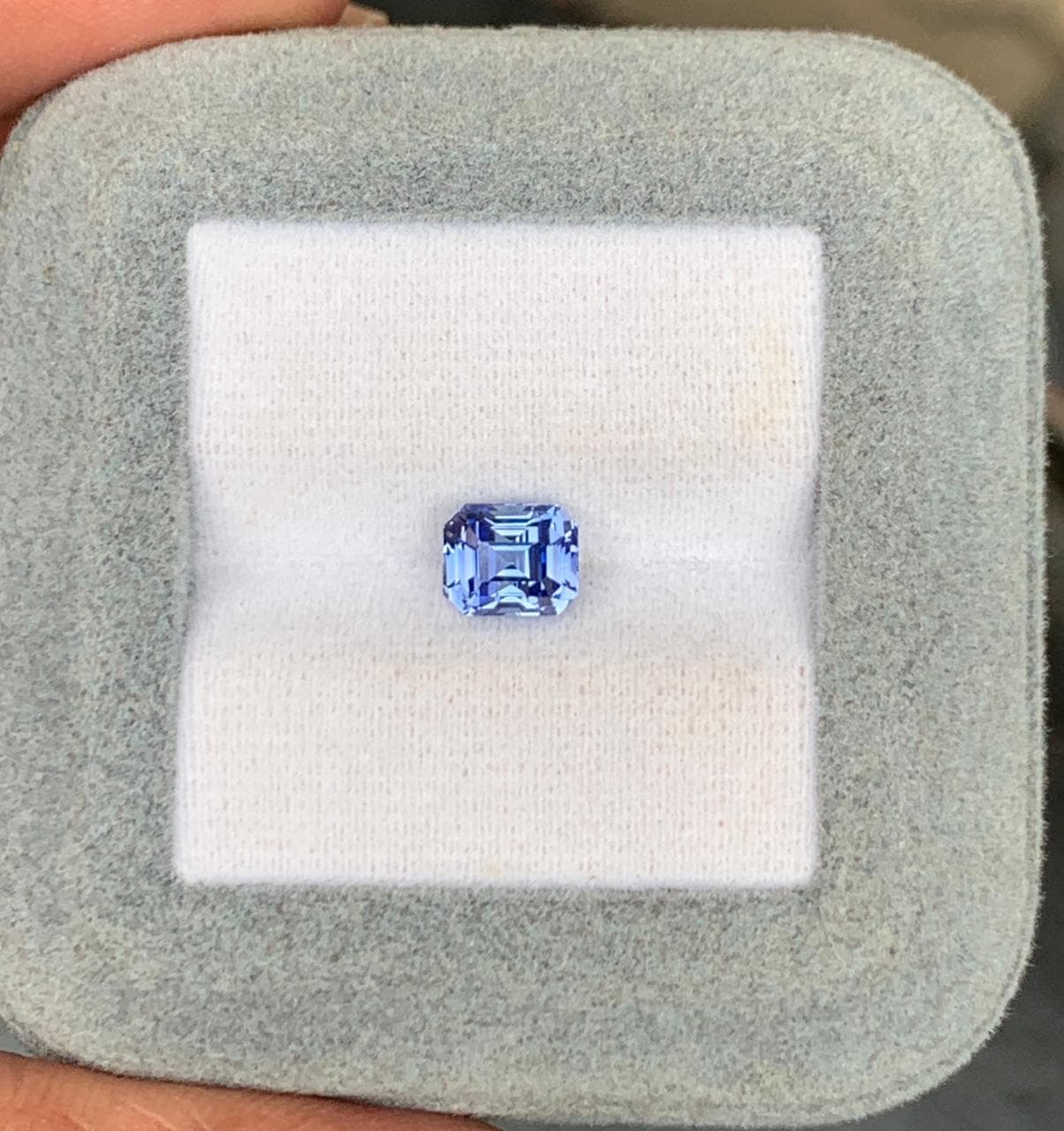 Blauer Saphir Rechteck 1,60 ct — Sri Lanka