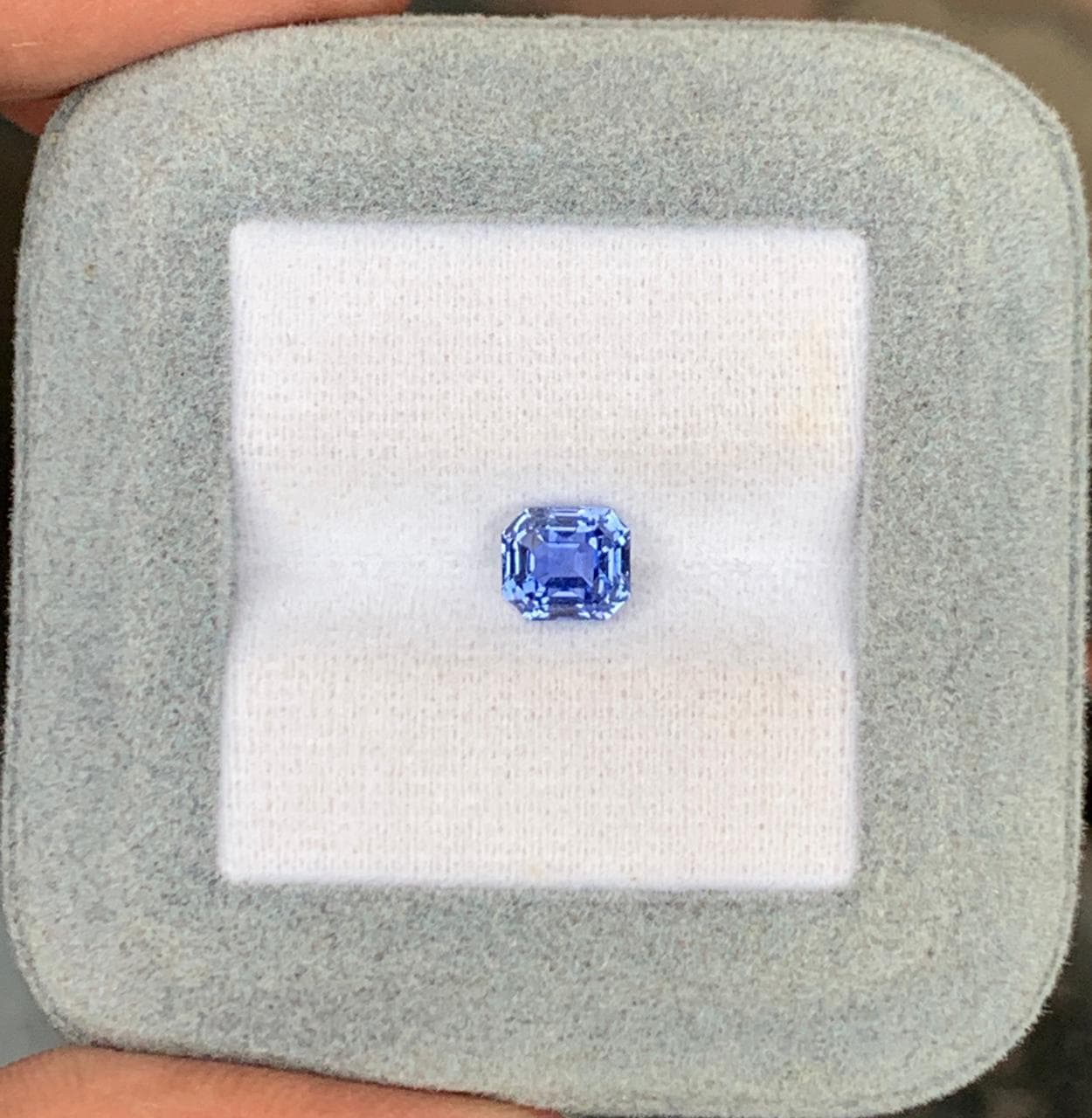 Blauer Saphir Rechteck 1,58 ct — Sri Lanka
