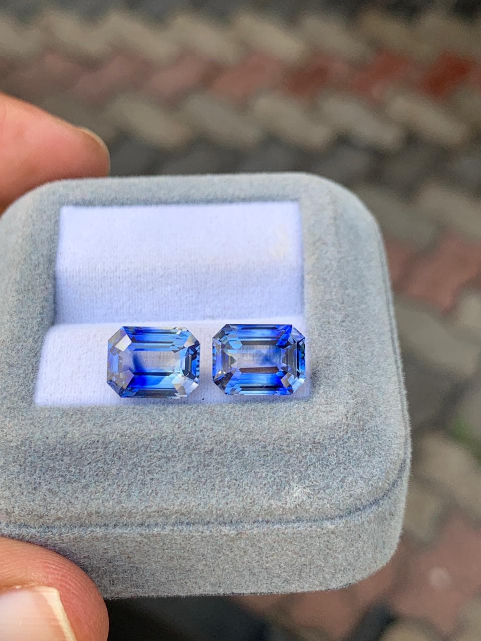 Blauer Saphir Rechteck 9,02 ct