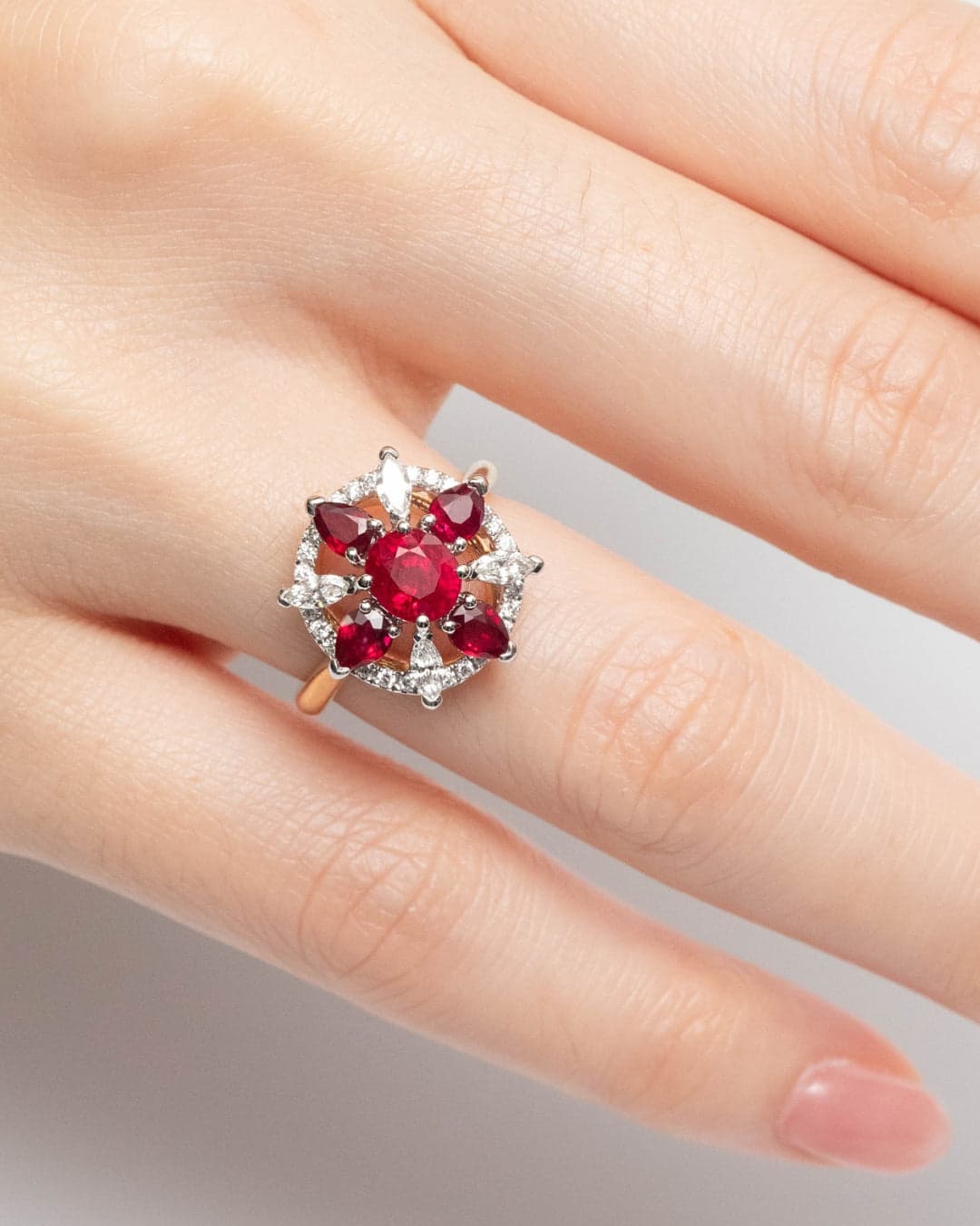bague vintage rubis