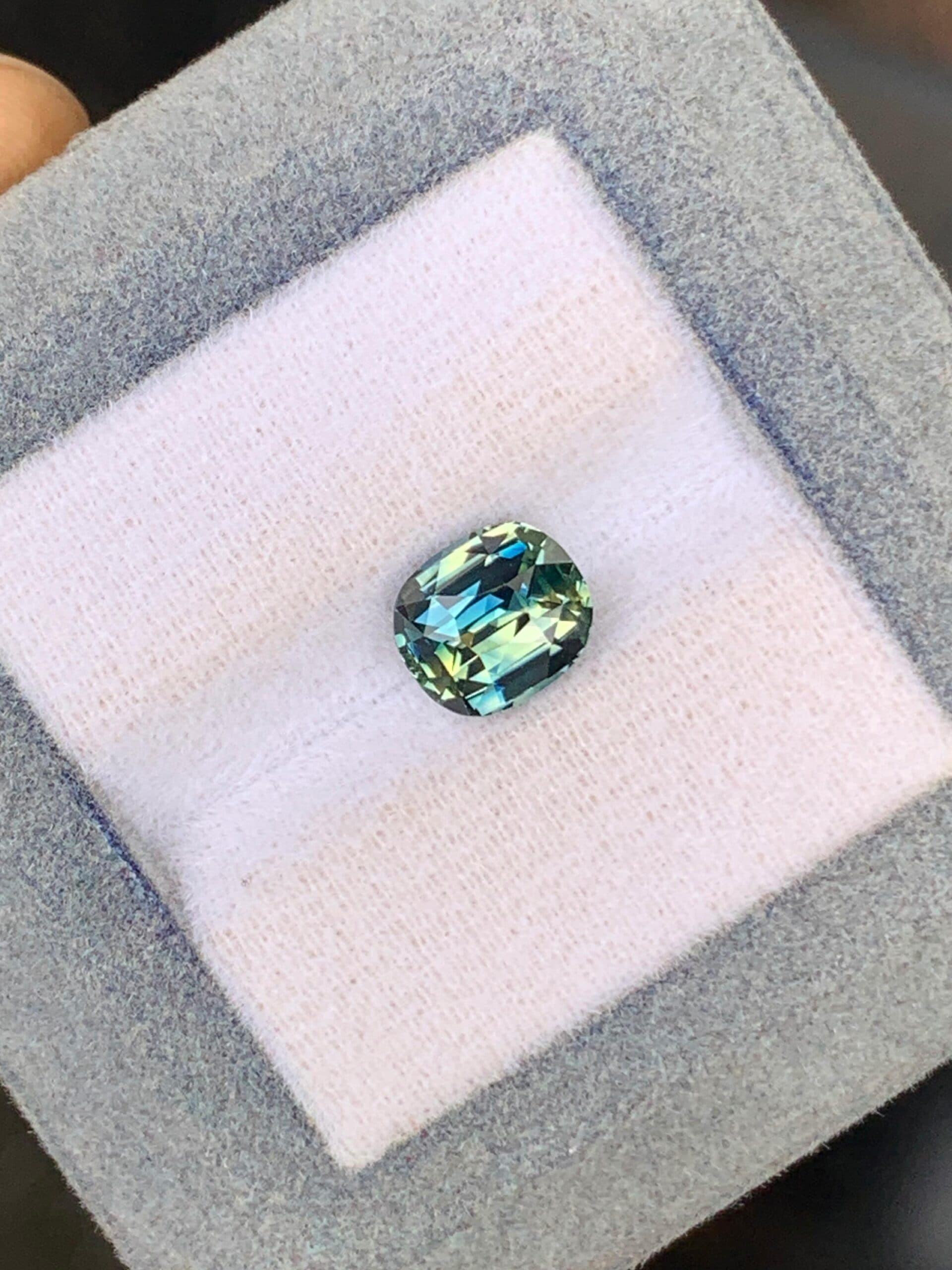Bi-Color Sapphire Cushion 3.12ct