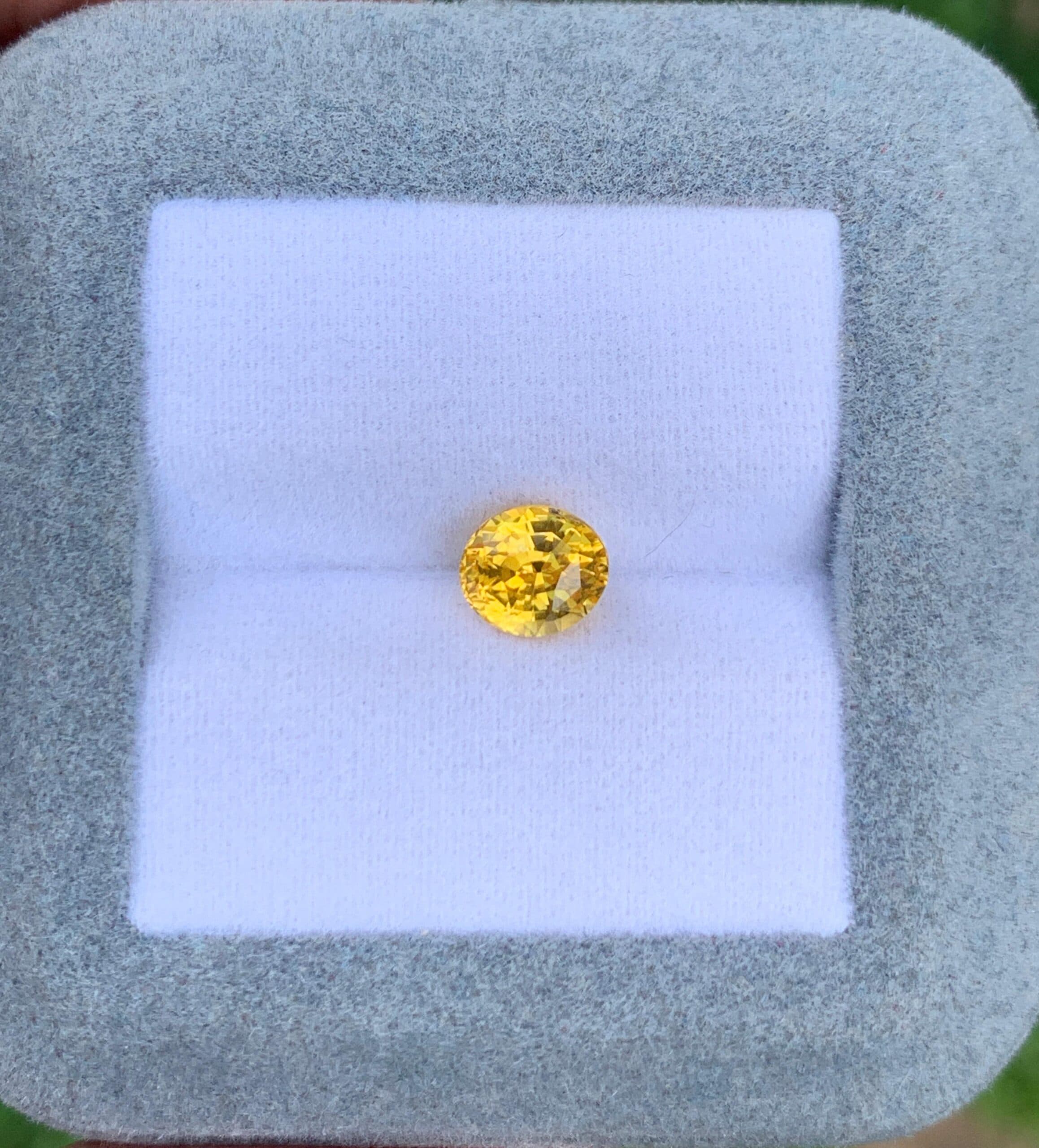 Oval Yellow Sapphire 1.56ct