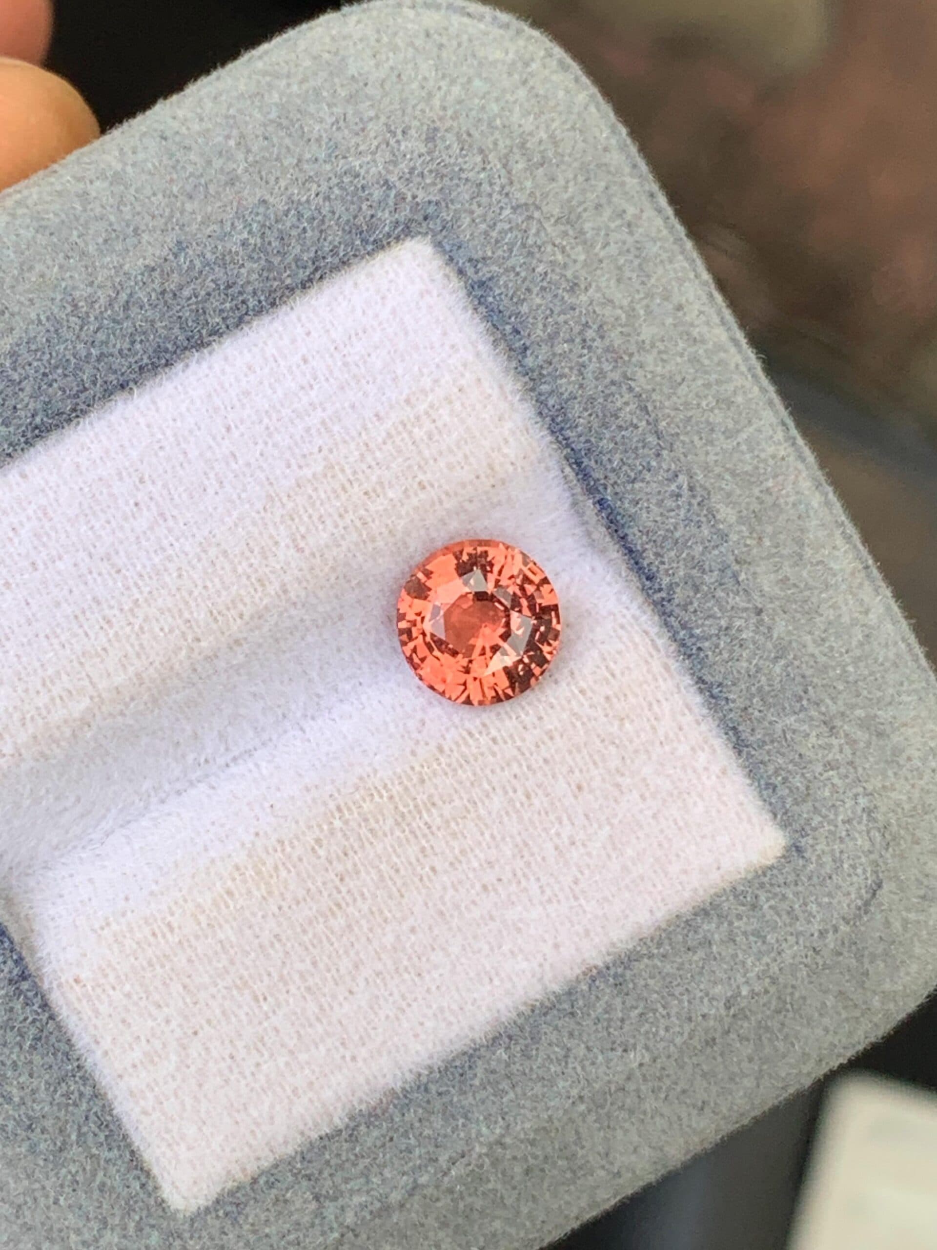 Padparadscha-Saphir, Rund, 2,02 ct