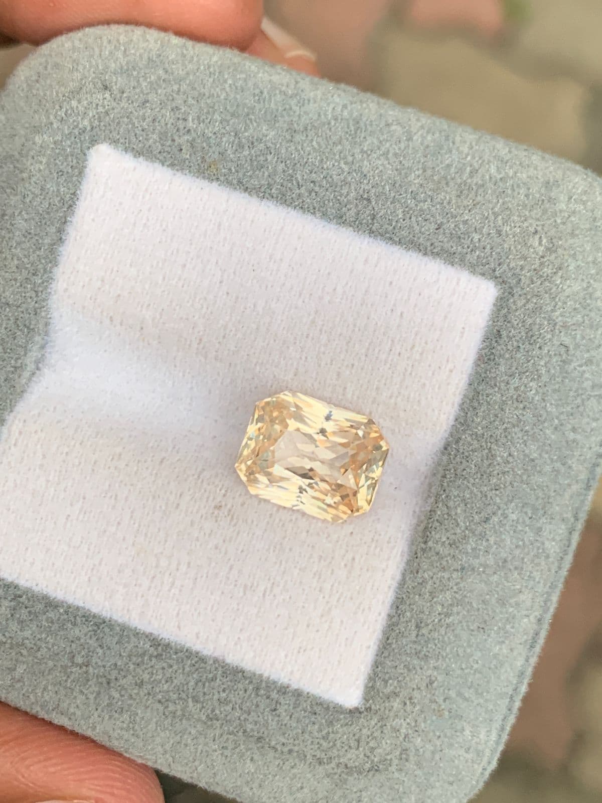 Padparadscha-Saphir Rechteck 5,75 ct