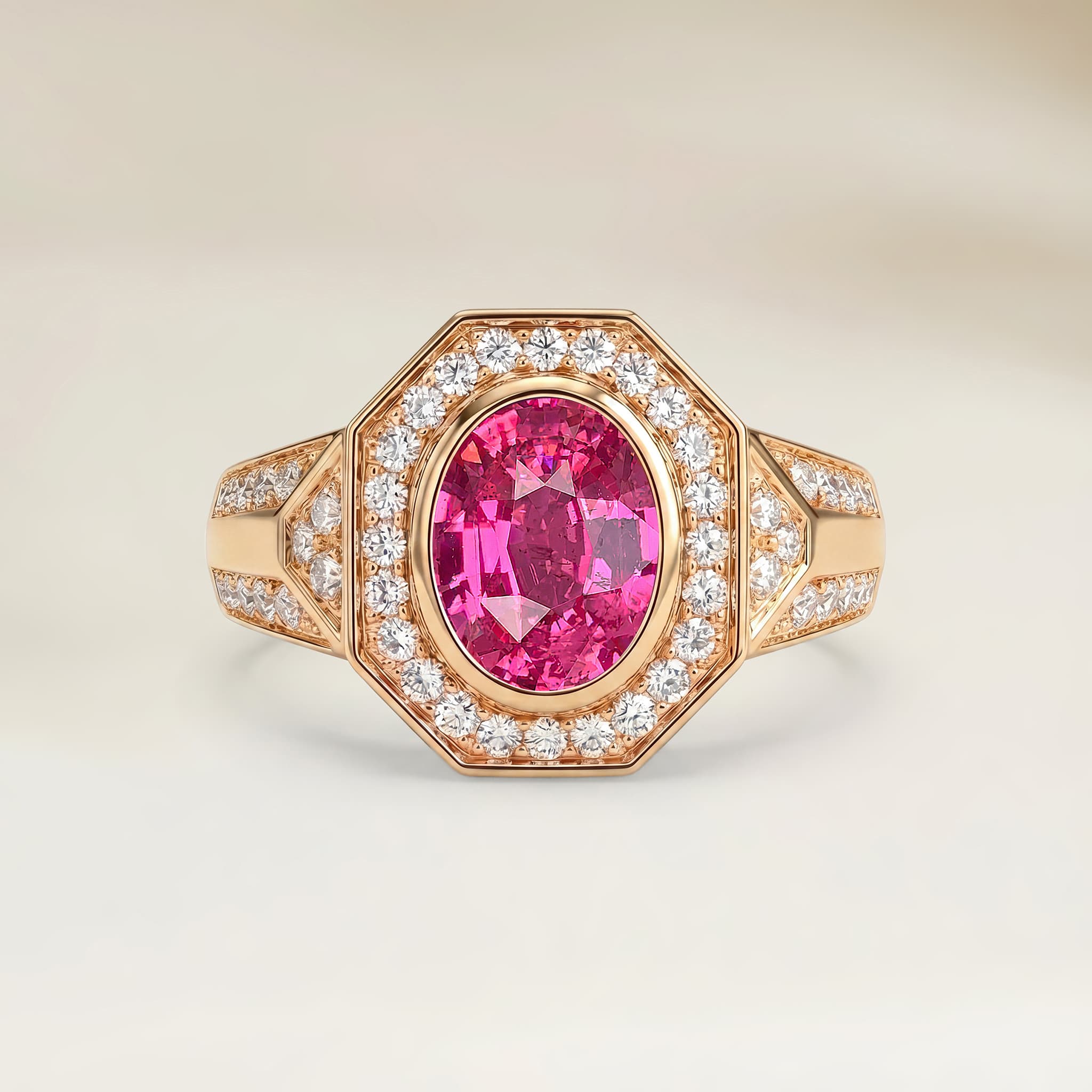 Bague Art Deco Spinelle Rose Ovale de 1,60ct