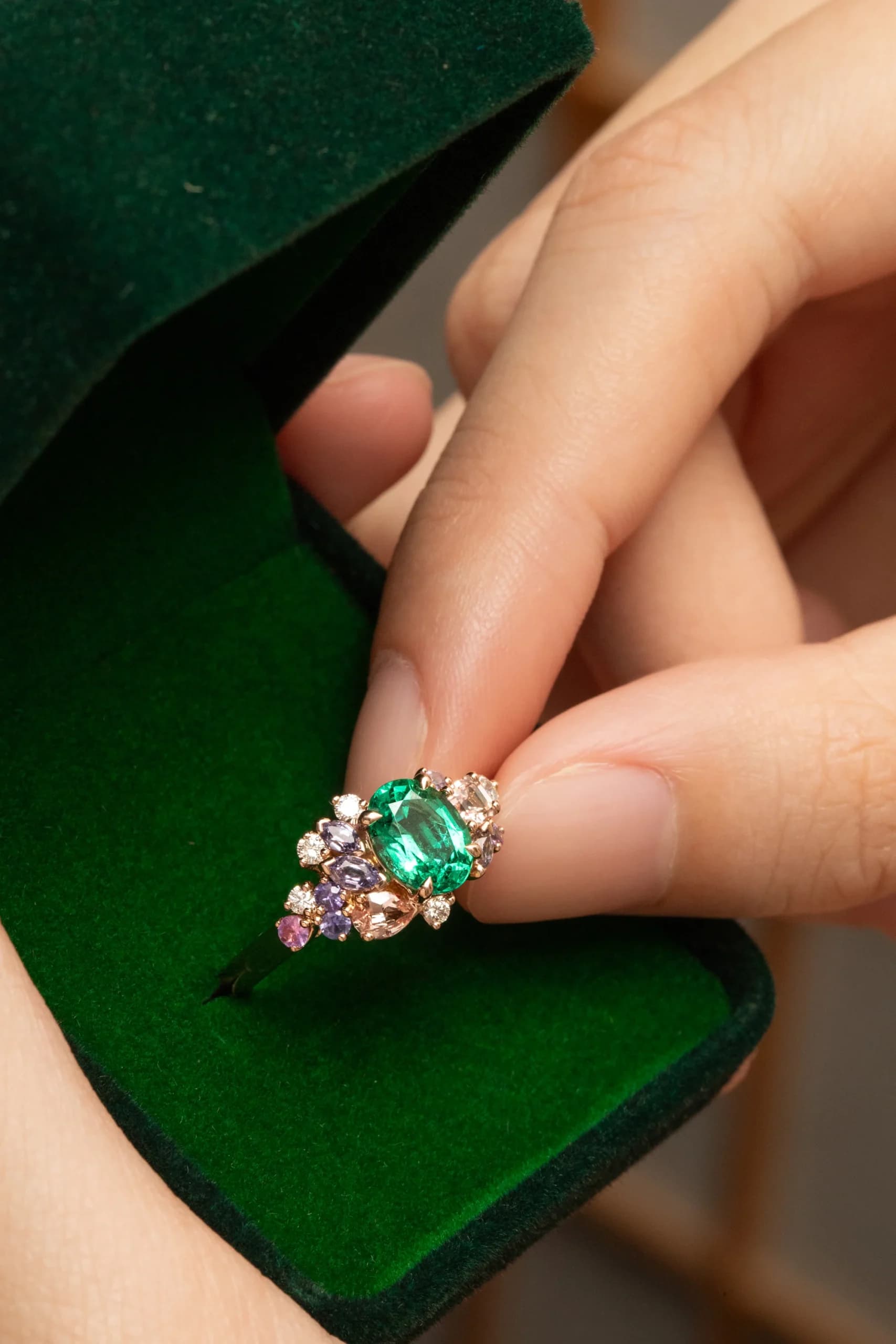 bague emeraude 2,04ct