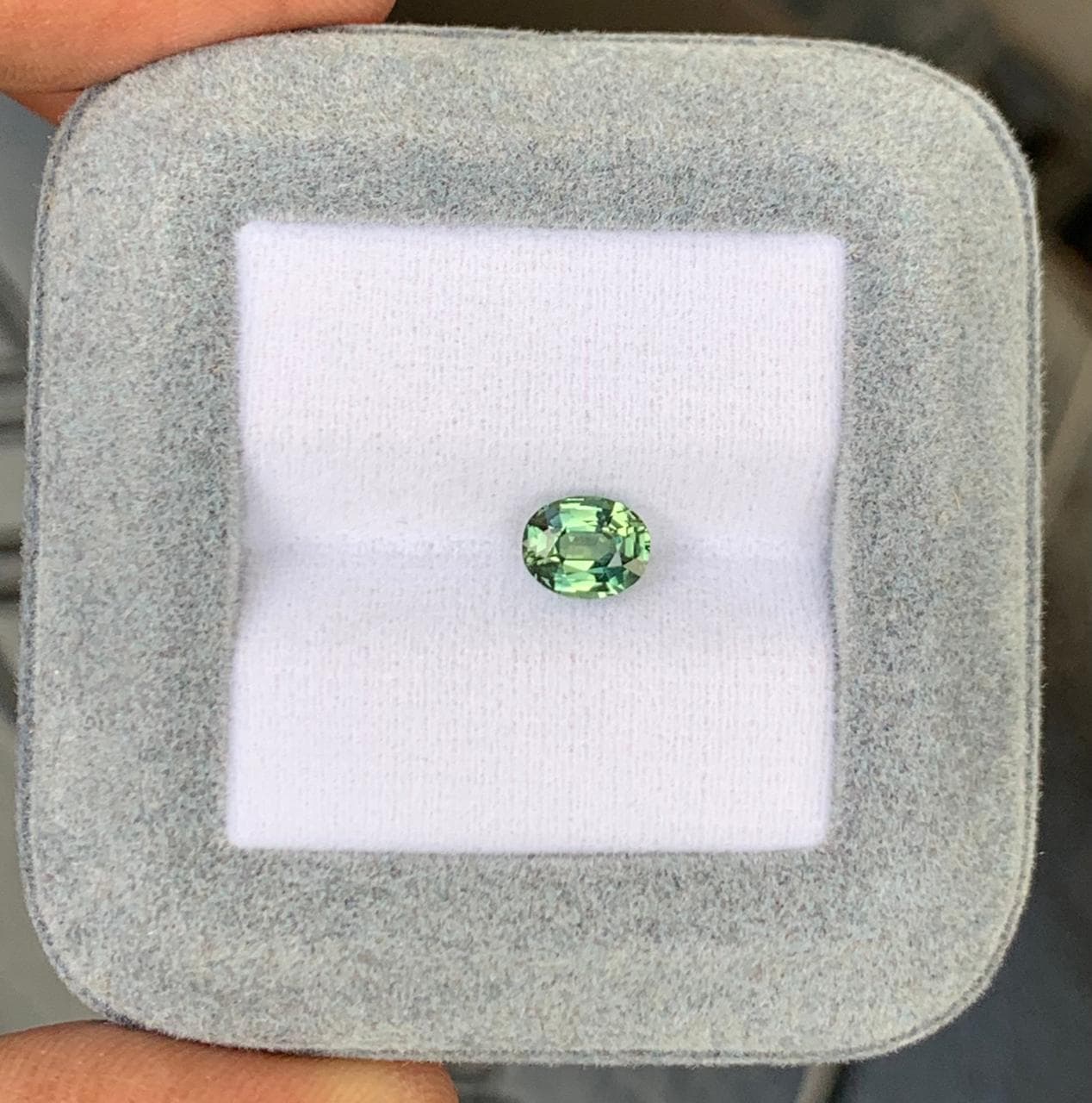 Saphir Teal Ovale de 1,13ct