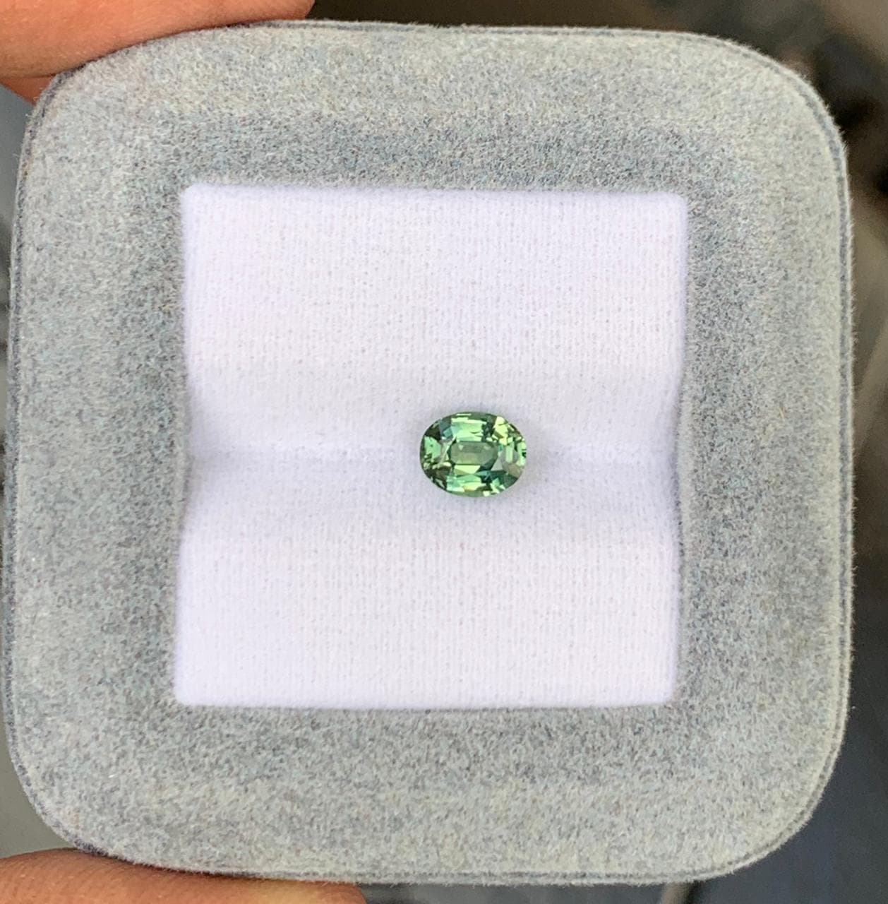 Saphir Teal Ovale de 1,13ct