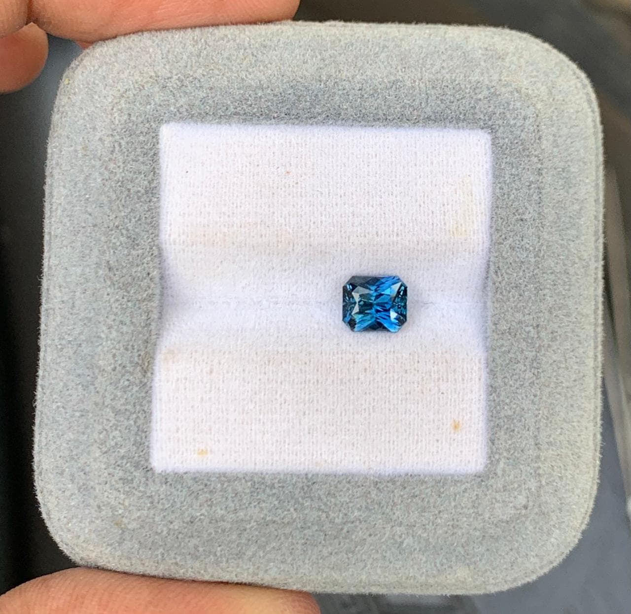 Saphir Teal Radiant de 1,11ct