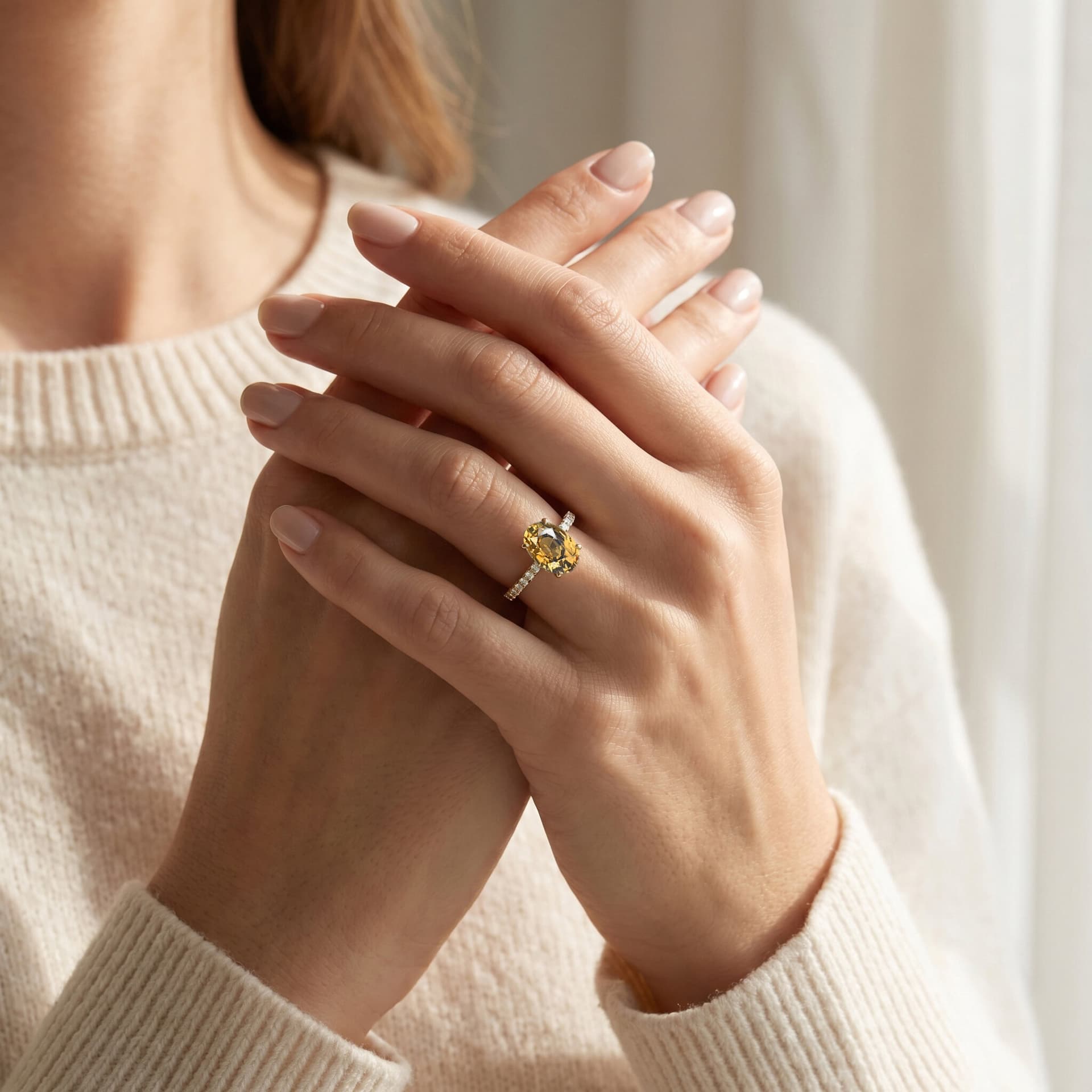 https://media.bonnot-paris.com/wp-content/uploads/2026/06/f5416902_Solitaire20LS20Oval20Yellow.jpg