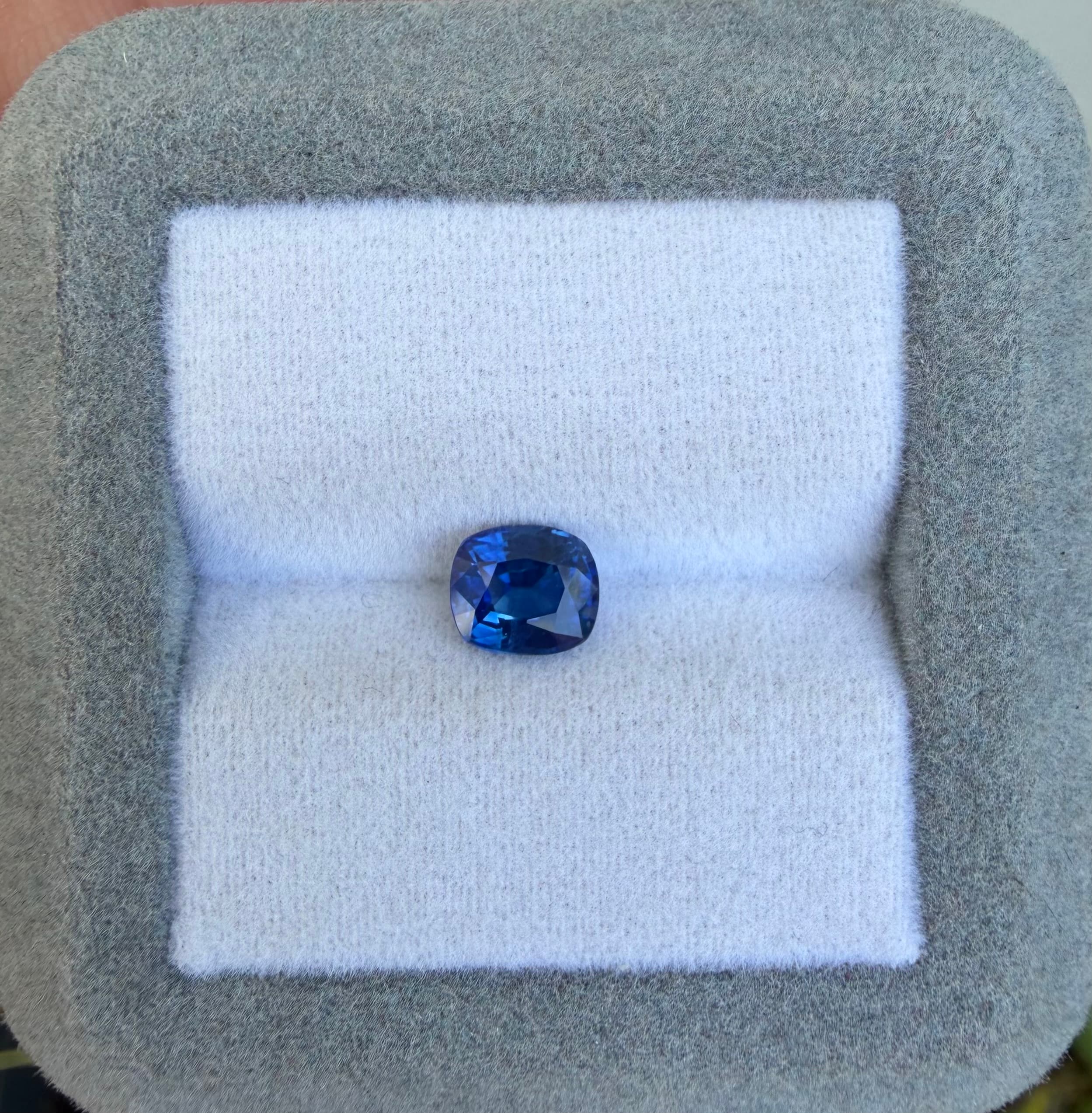 Blauer Saphir Kissen 1,19 ct