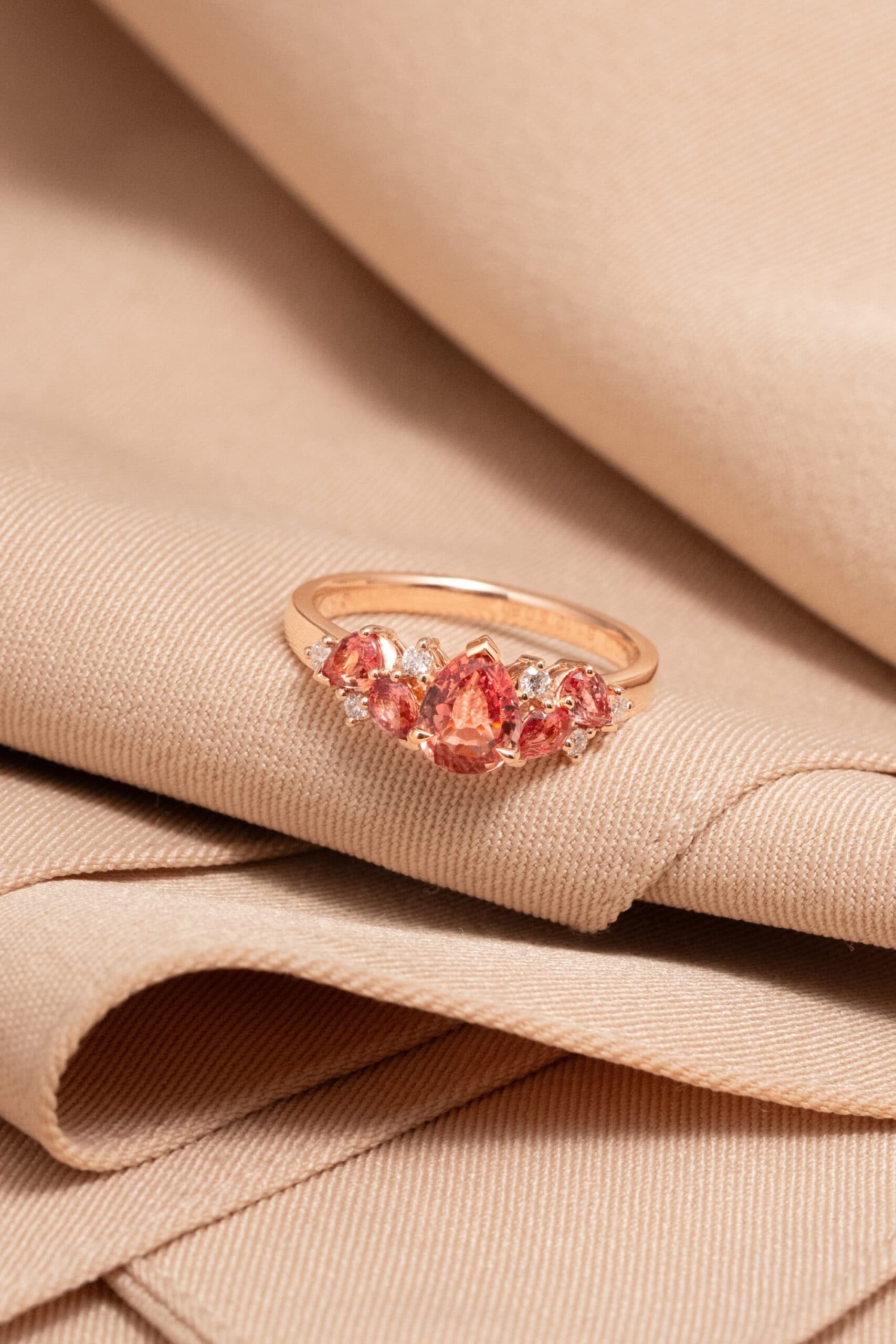 Bague saphir padparadscha, 1,10 ct