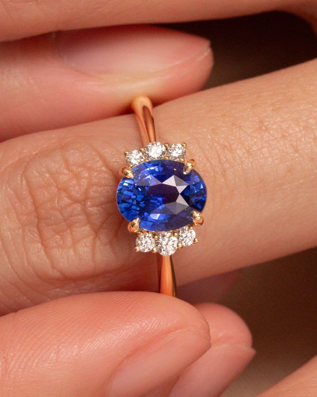 Bague d’anniversaire de mariage avec Saphir Bleu Royal