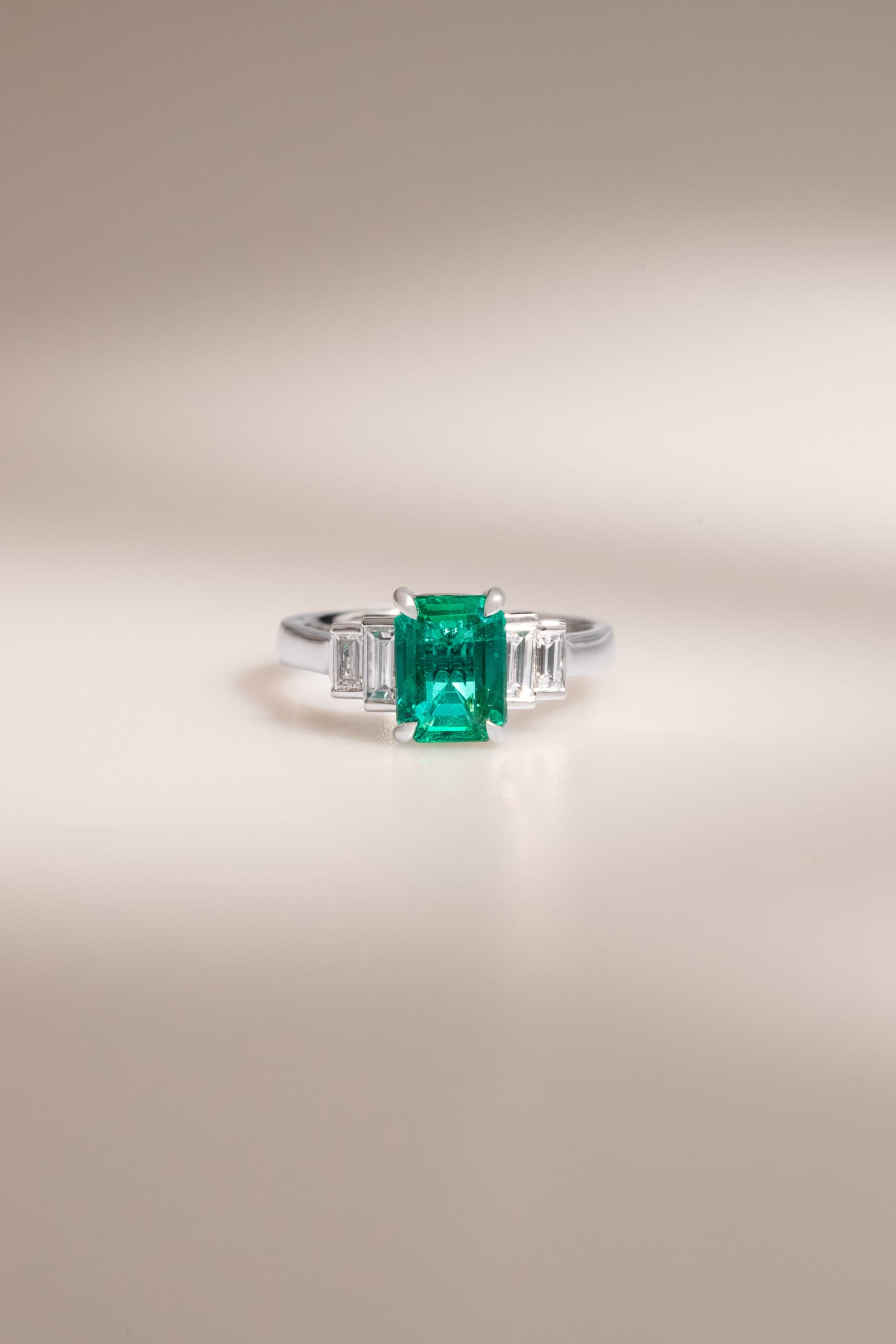 Bague émeraude, 1,33 ct