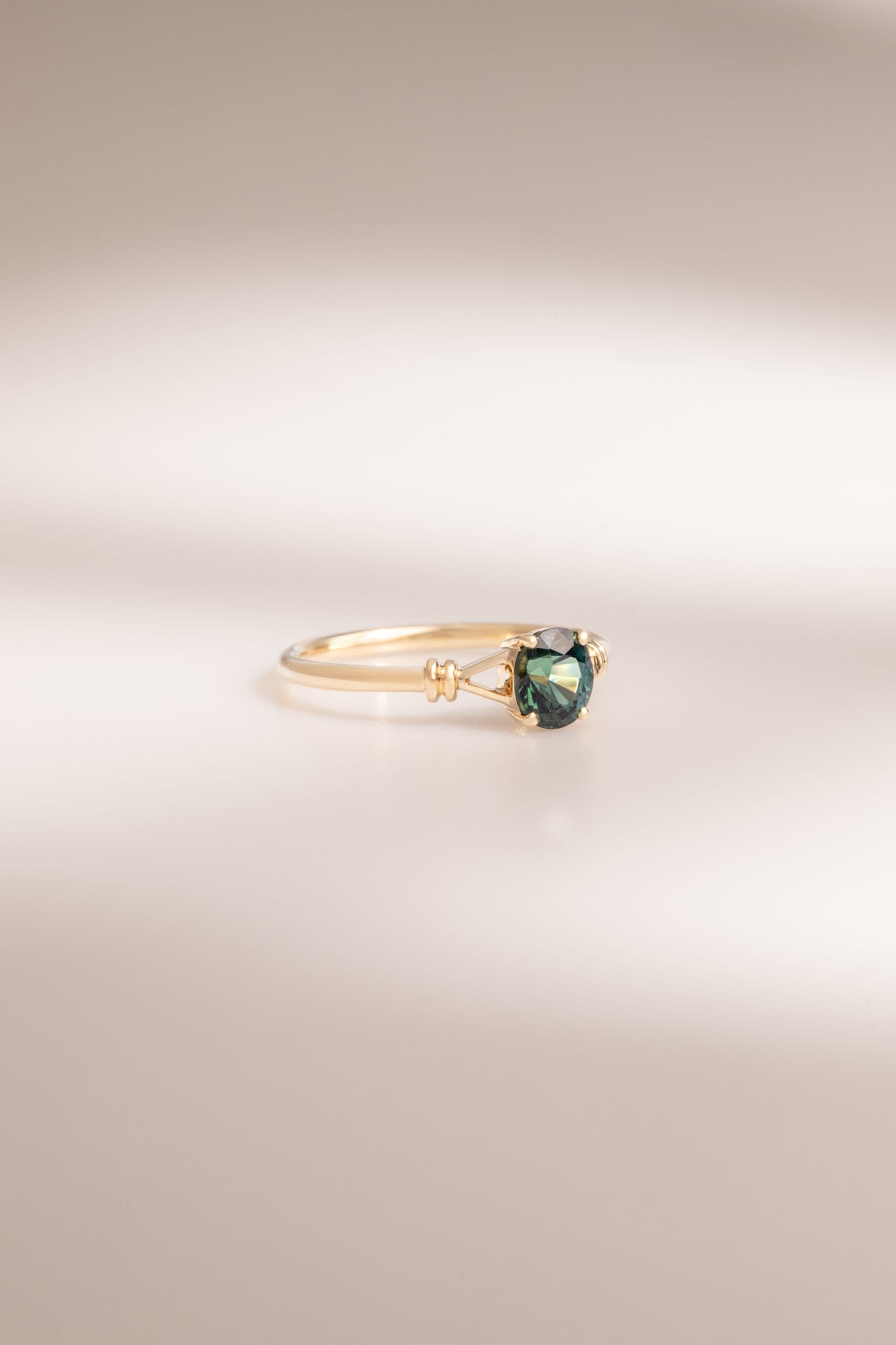 Bague saphir teal, 1,19 ct