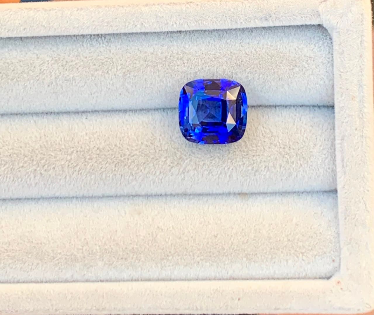 Saphir Bleu Coussin de 7,54ct