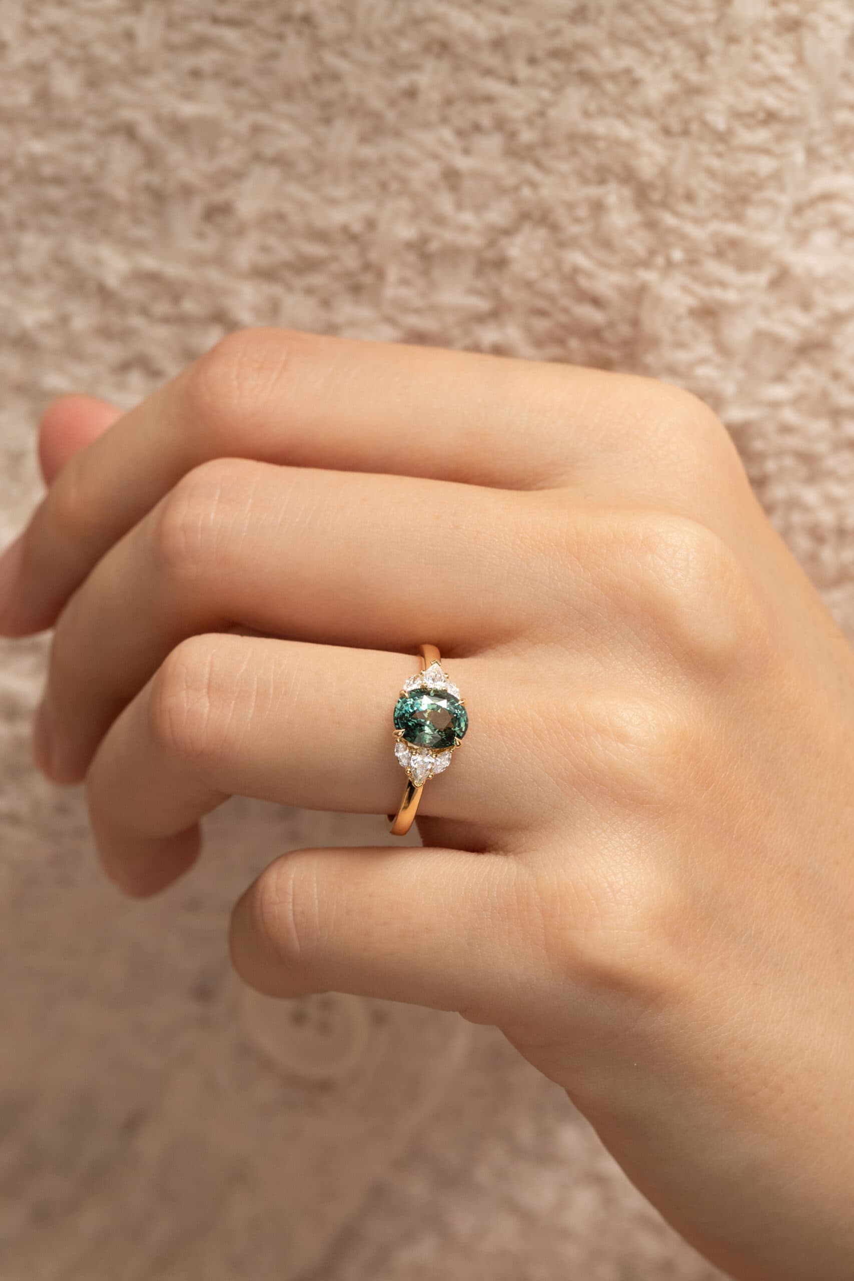 Bague saphir teal ovale 2,03ct