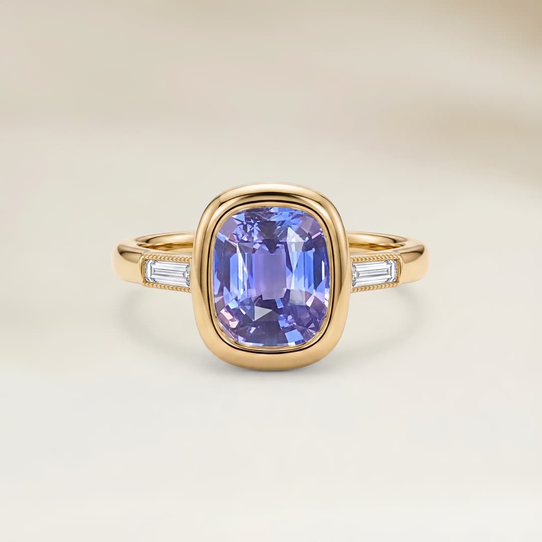 Anello con Spalle Zaffiro Viola Taglio Cuscino da 1,02 ct
