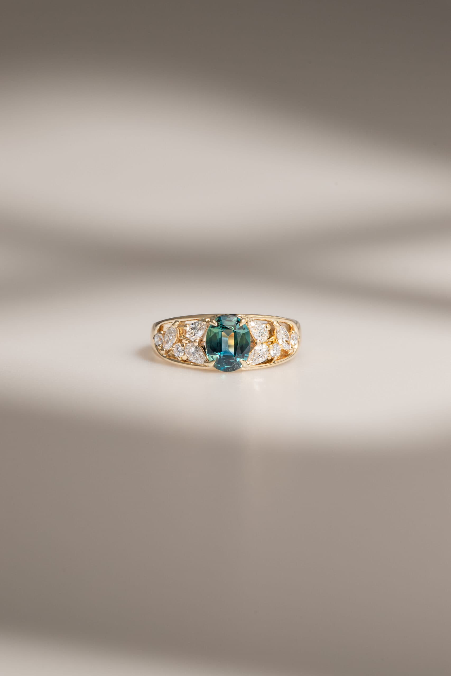 bague bandeau saphir teal diamants bonnot paris