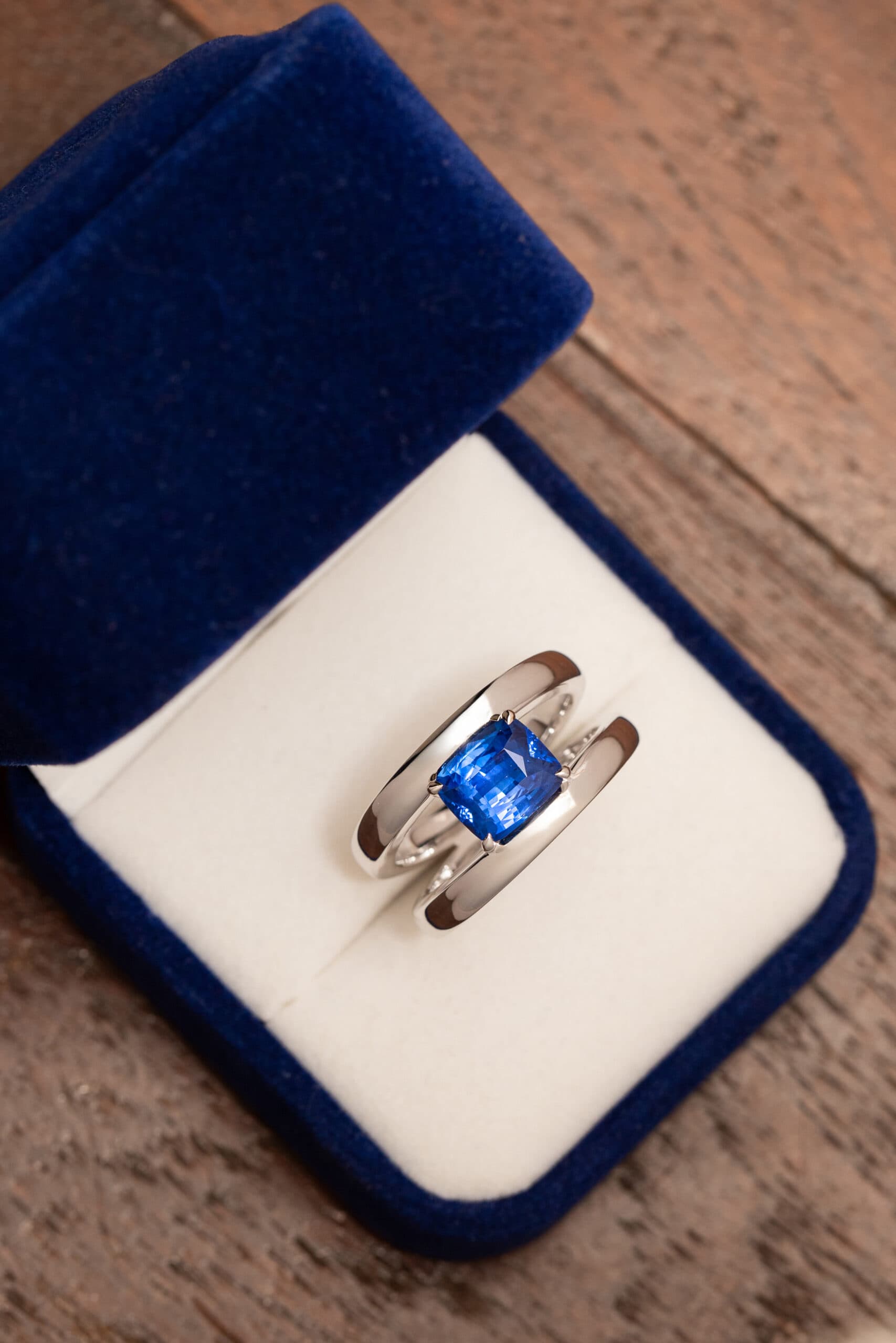 bague saphir bleu 3ct bonnot paris