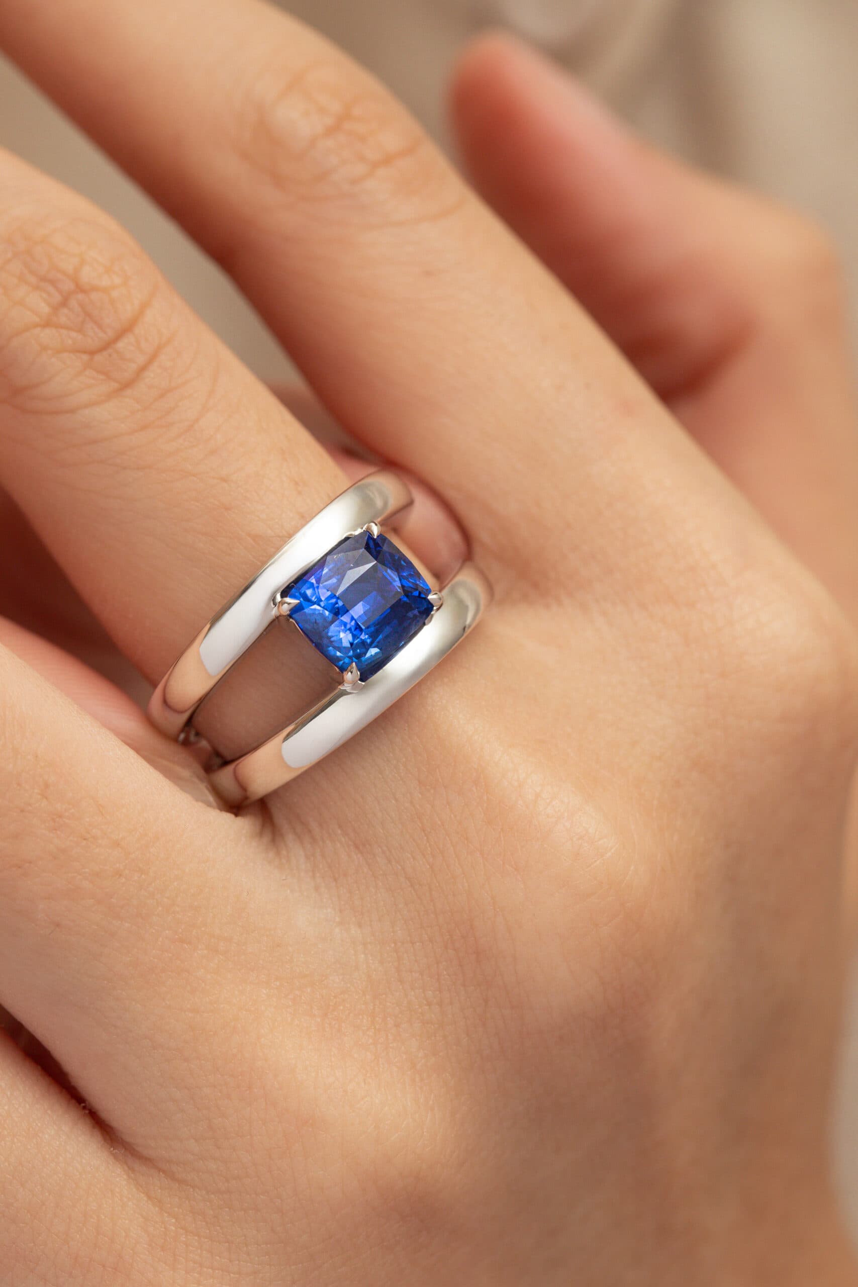 bague saphir bleu 3ct bonnot paris