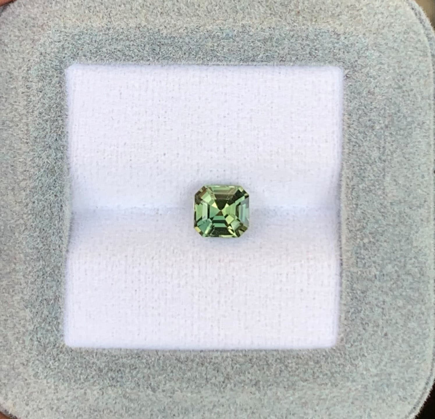 Saphir Vert Rectangle de 1,46ct