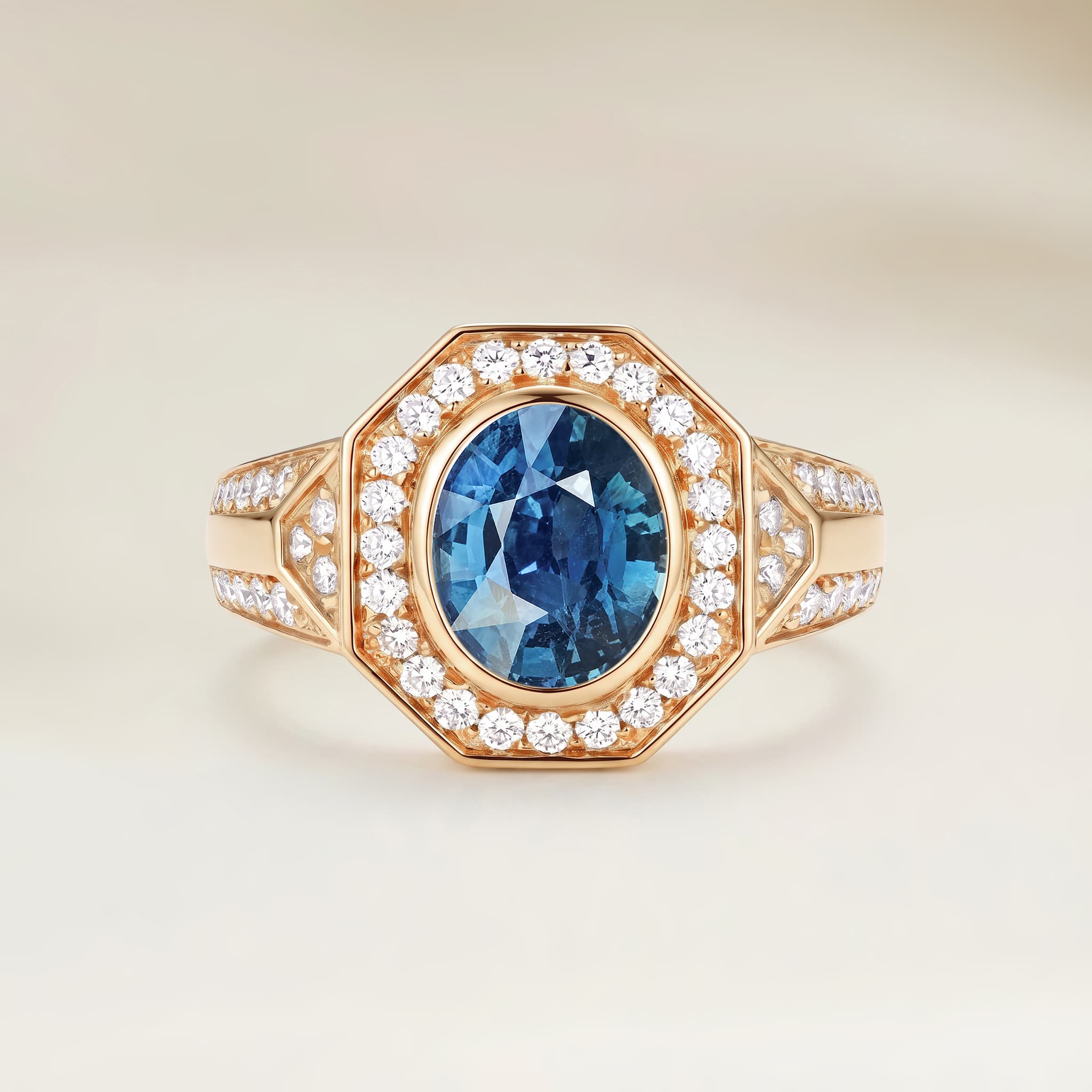 Bague Art Deco Saphir Teal Ovale de 1,58ct — Or Jaune 18k - vue principale