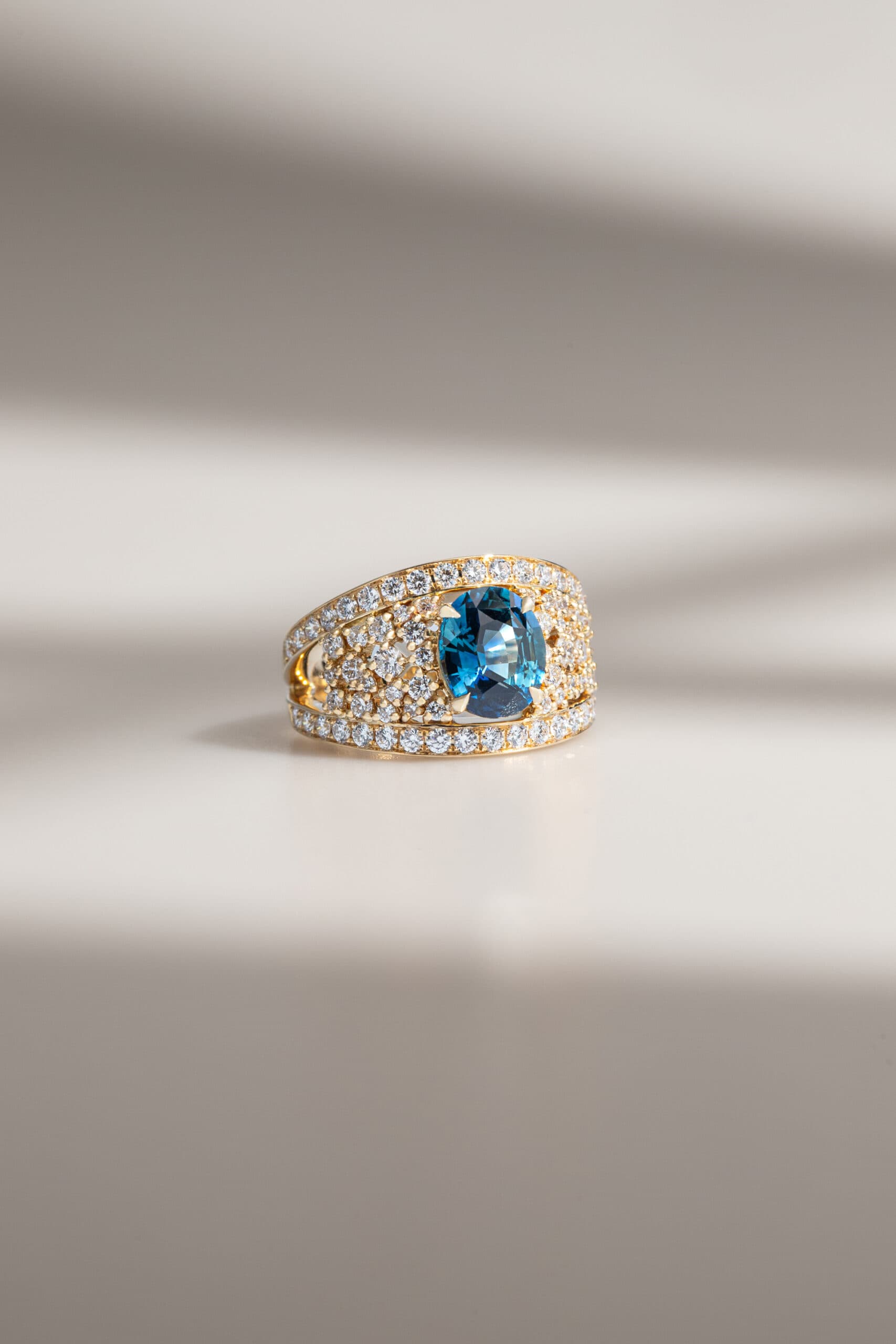 Bague saphir teal 2,04ct non-chauffe Or jaune