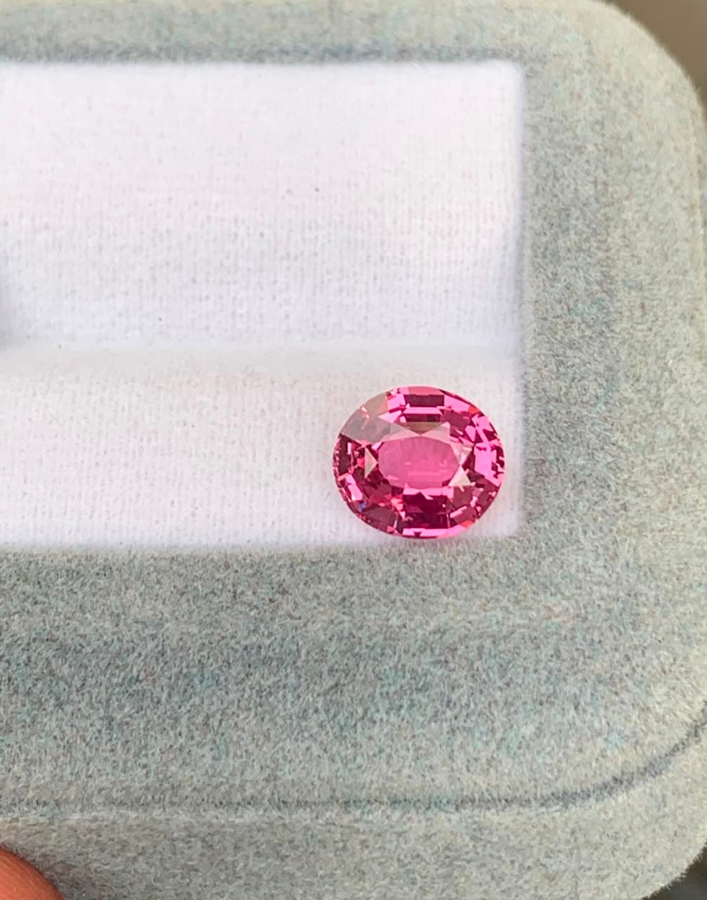 Saphir Padparadscha Ovale de 2,52ct — Madagascar